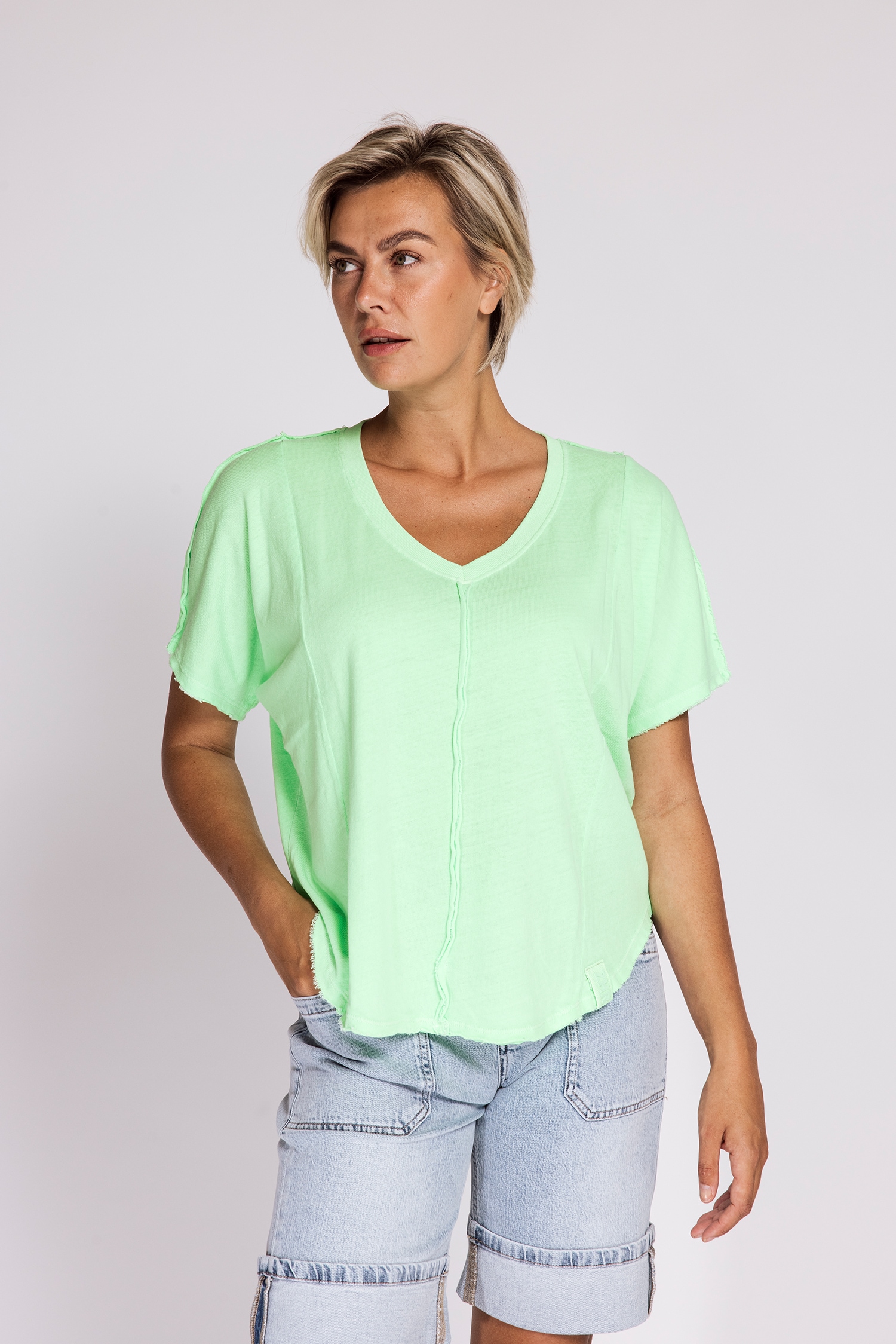 Zhrill T-shirt à manches courtes »RYA« Coupe normale, manches courtes, col en V, uni