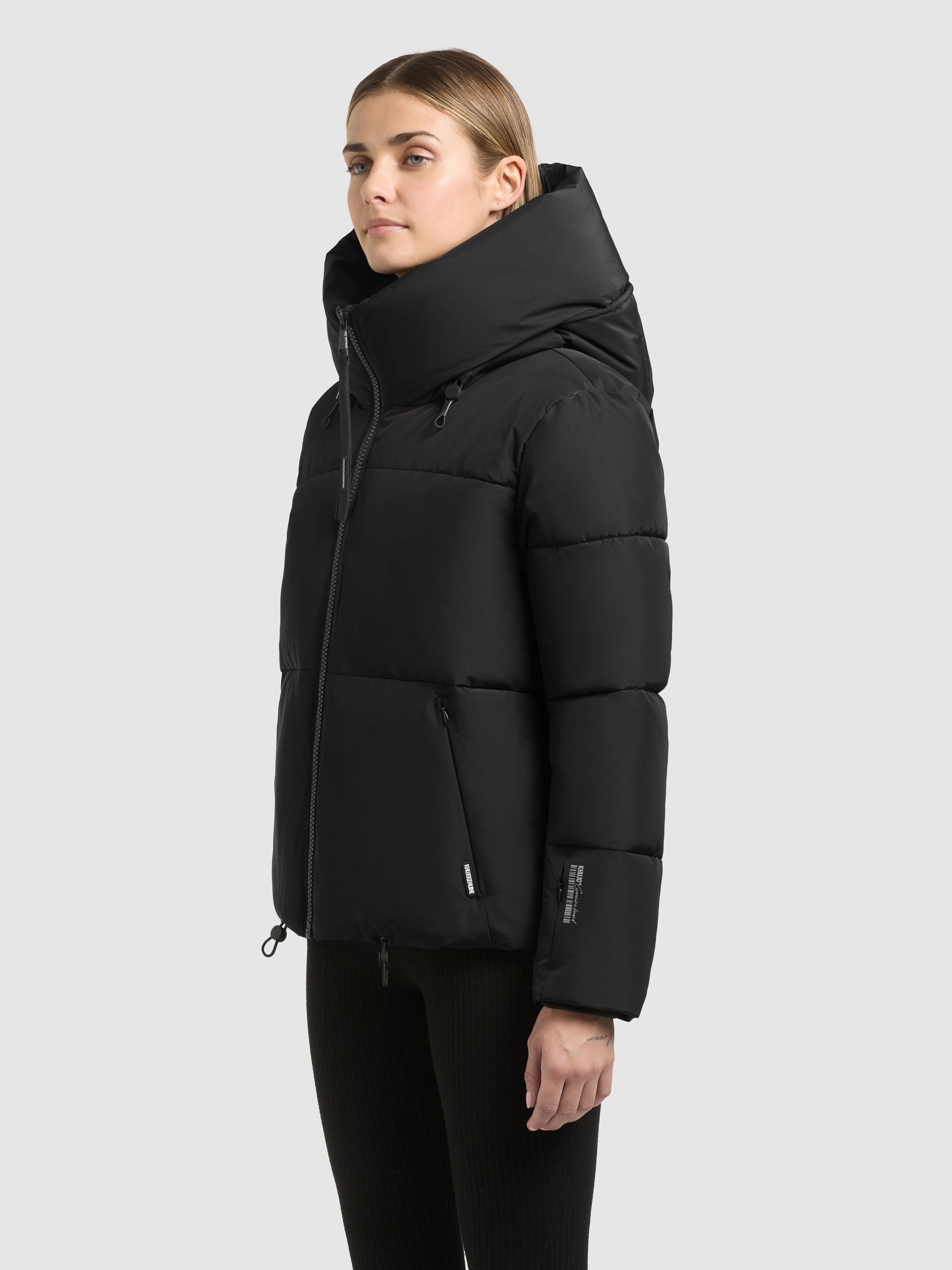 khujo Steppjacke »AUDREY2 MATT« mit Kapuze Reissverschlusstaschen mit Fleecefutter
