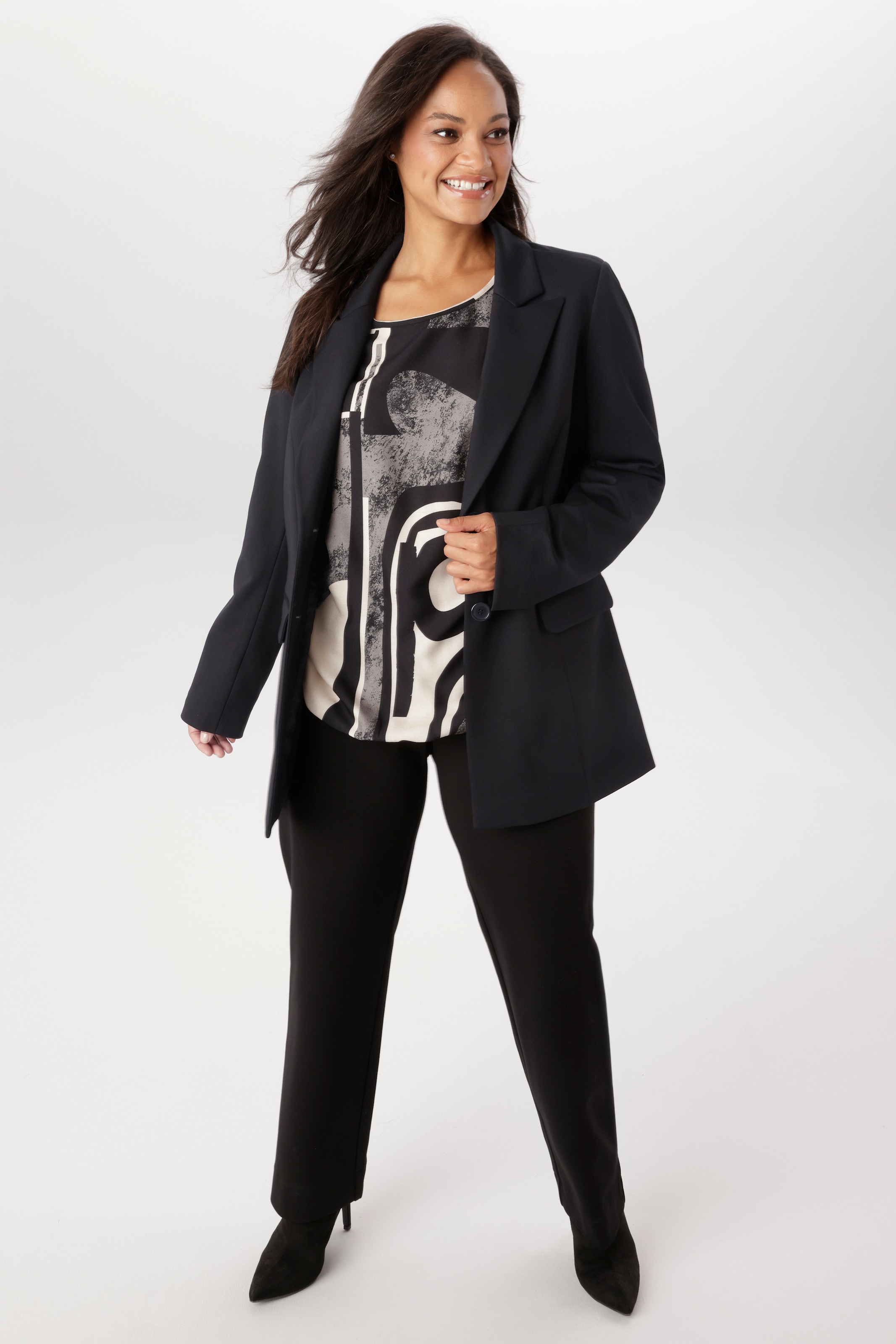 Aniston PLUS Blazer en jersey en qualité super confortable et élastique