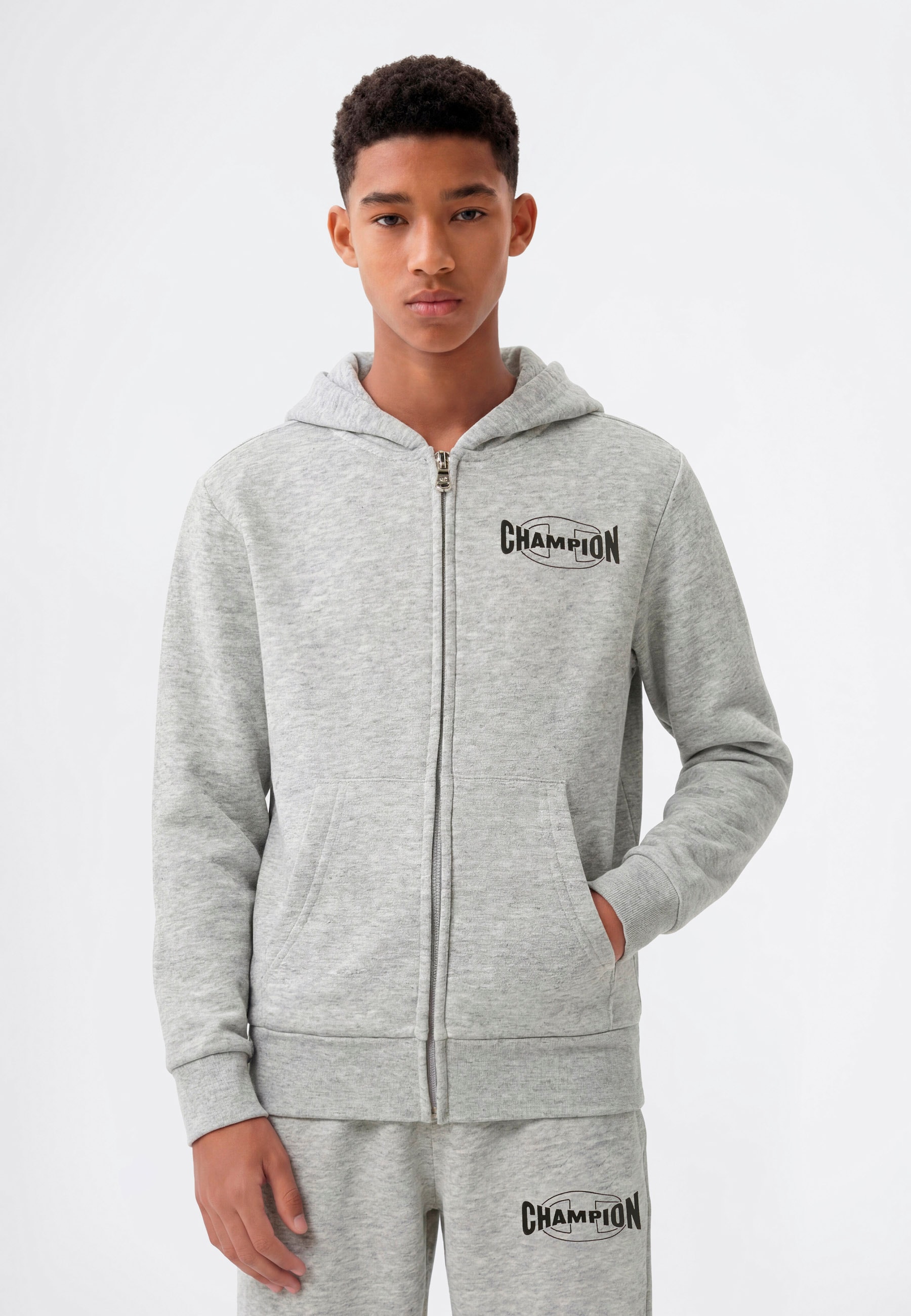Champion Sweat à capuche »SPORTWEAR ZIP-UP HOODIE Standard Fit« pour enfants et adolescents, caractère sportif, coupe standard