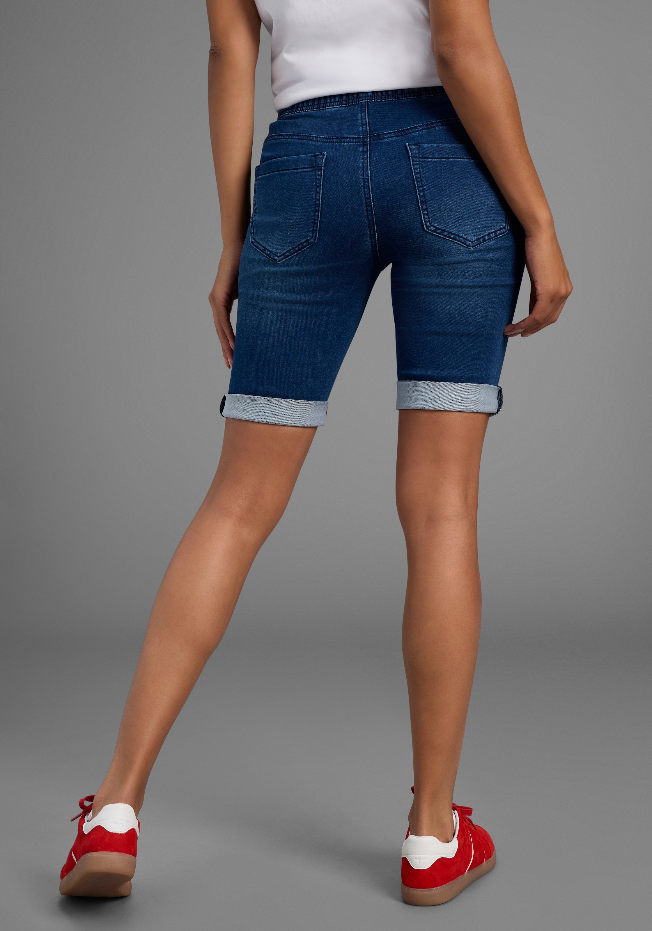 Arizona Bermuda en jean jogging hohe Leibhöhe,  krempelbare Beinabschlüsse,  Used-Look