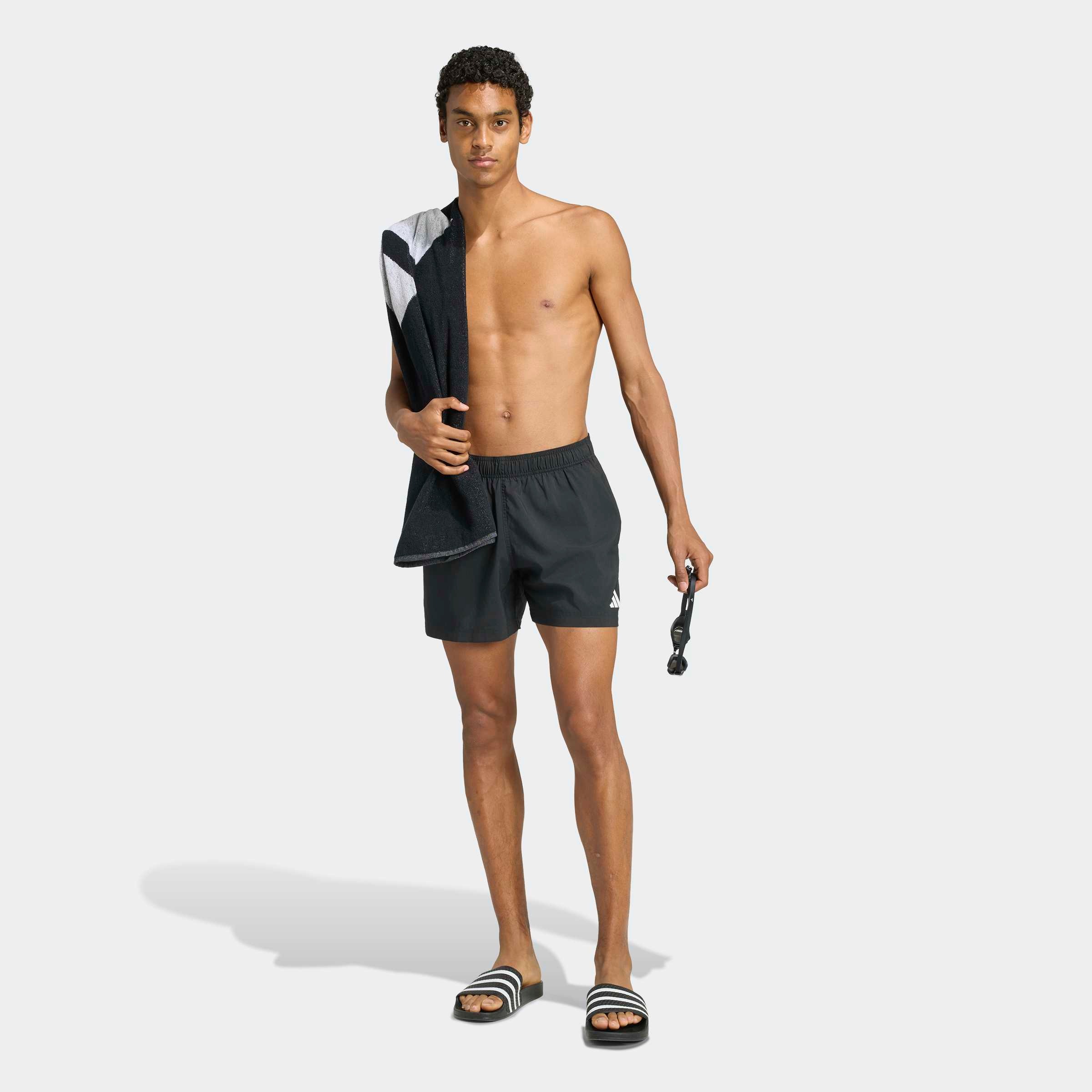 adidas Performance »ESS SH 5IN« pour adultes, en polyester