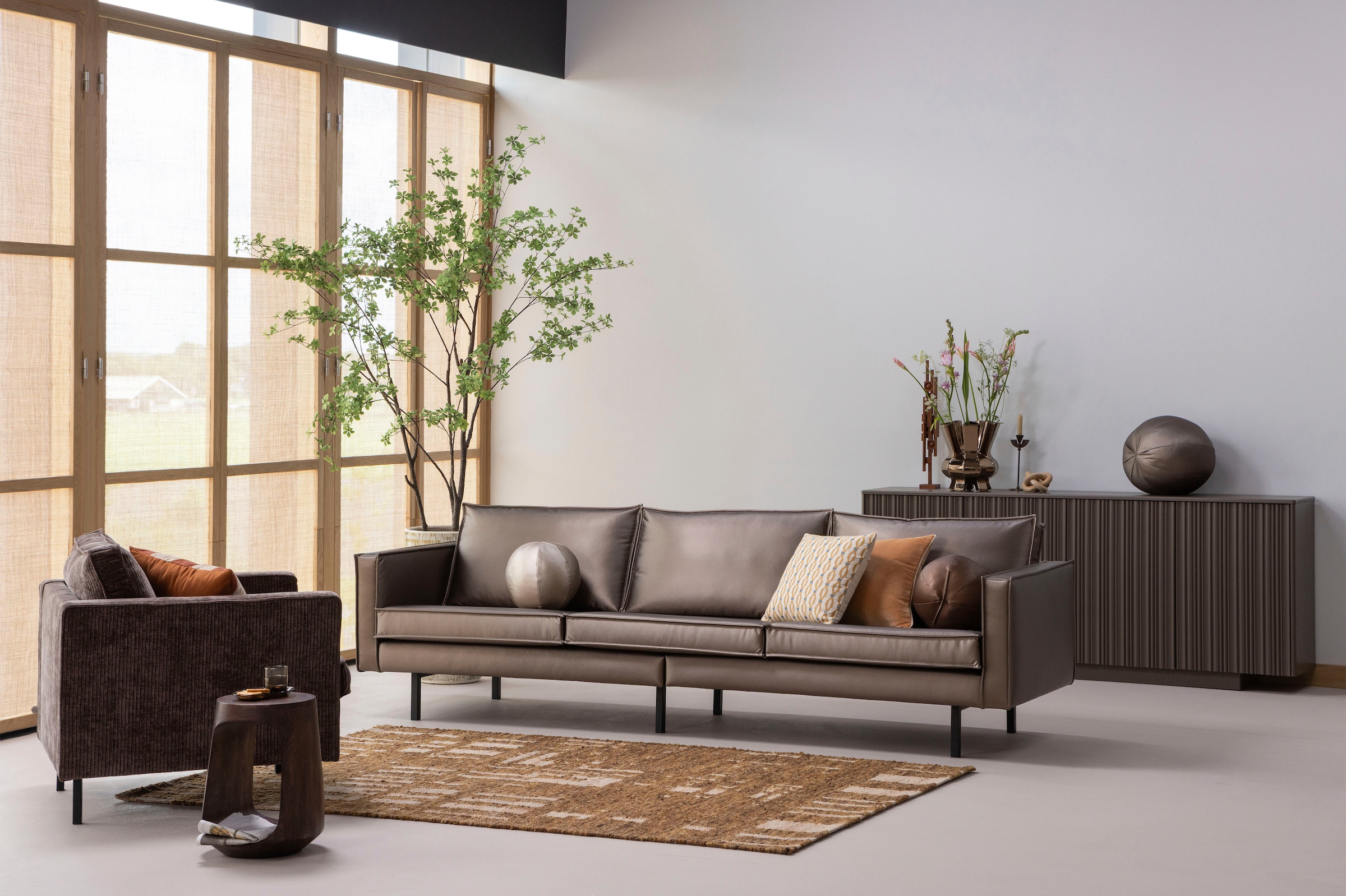 WOOOD Couchtisch »Bayo mit Massivmangoholz und organischer Form B 33 x T 33 x H 45 cm« Tragkraft 45–50 kg, ausschliesslich Innenbereich, montiert geliefert