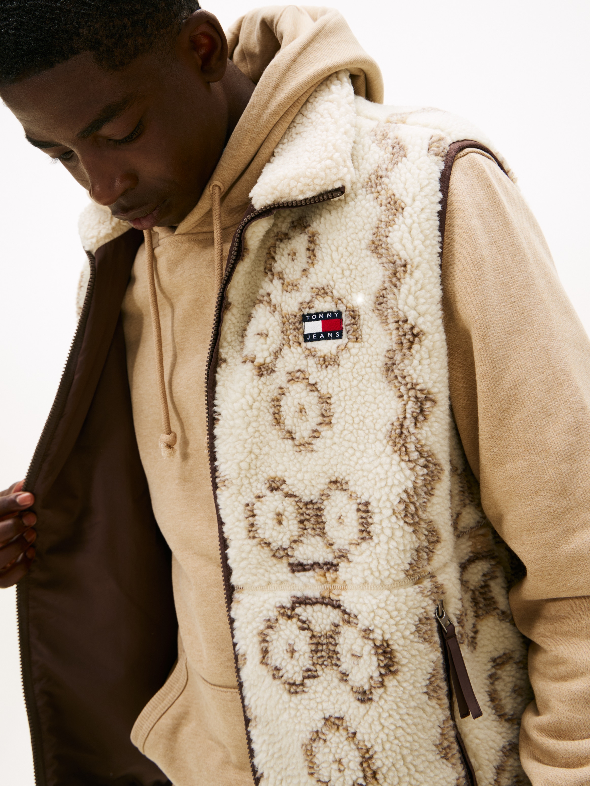 Tommy Jeans Gilet polaire »TJM TEDDY AOP« Stehkragen, normale Passform