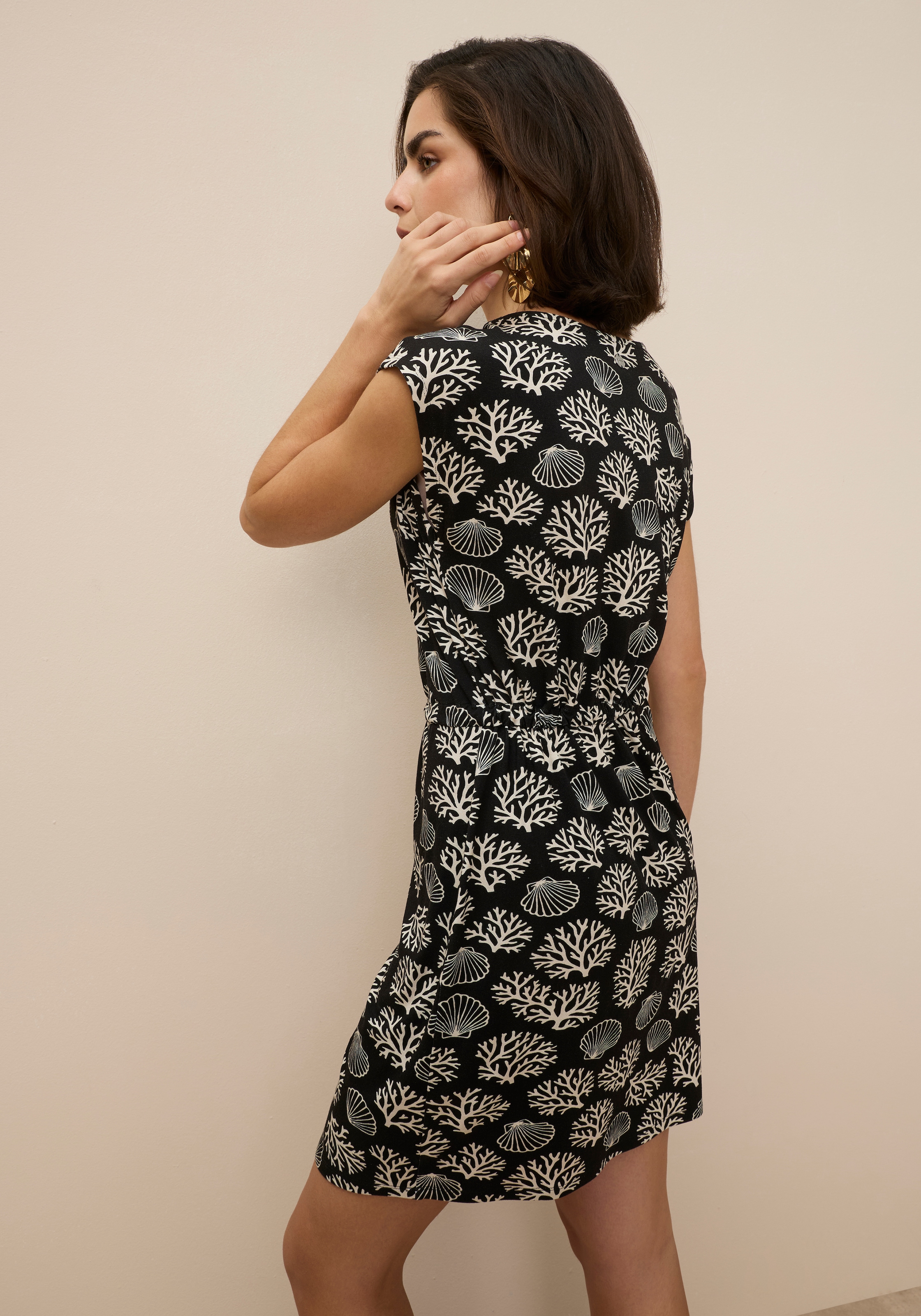 Tamaris Robe en jersey aus elastischem Single Jersey, für Frühling und Sommer, Mini-Länge