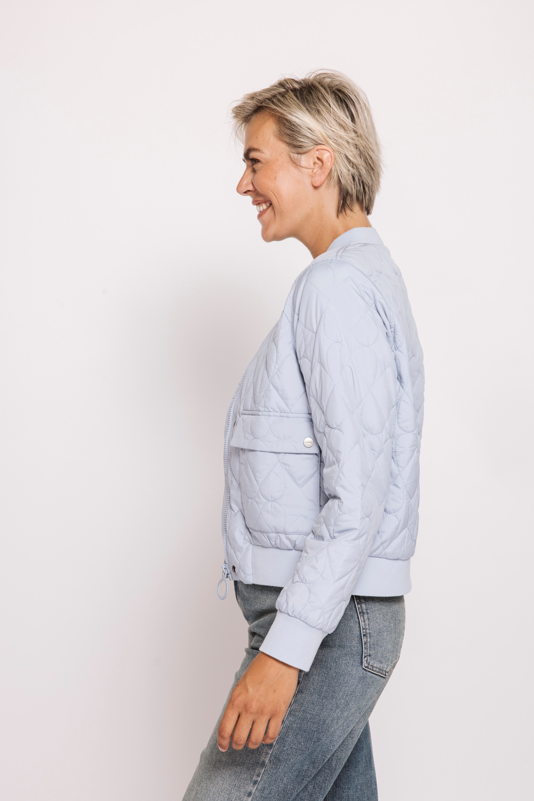 Zhrill Kurzblazer »ZHJULIE PADDED« moderner Blouson-Look, mit Steppung, aus Polyester