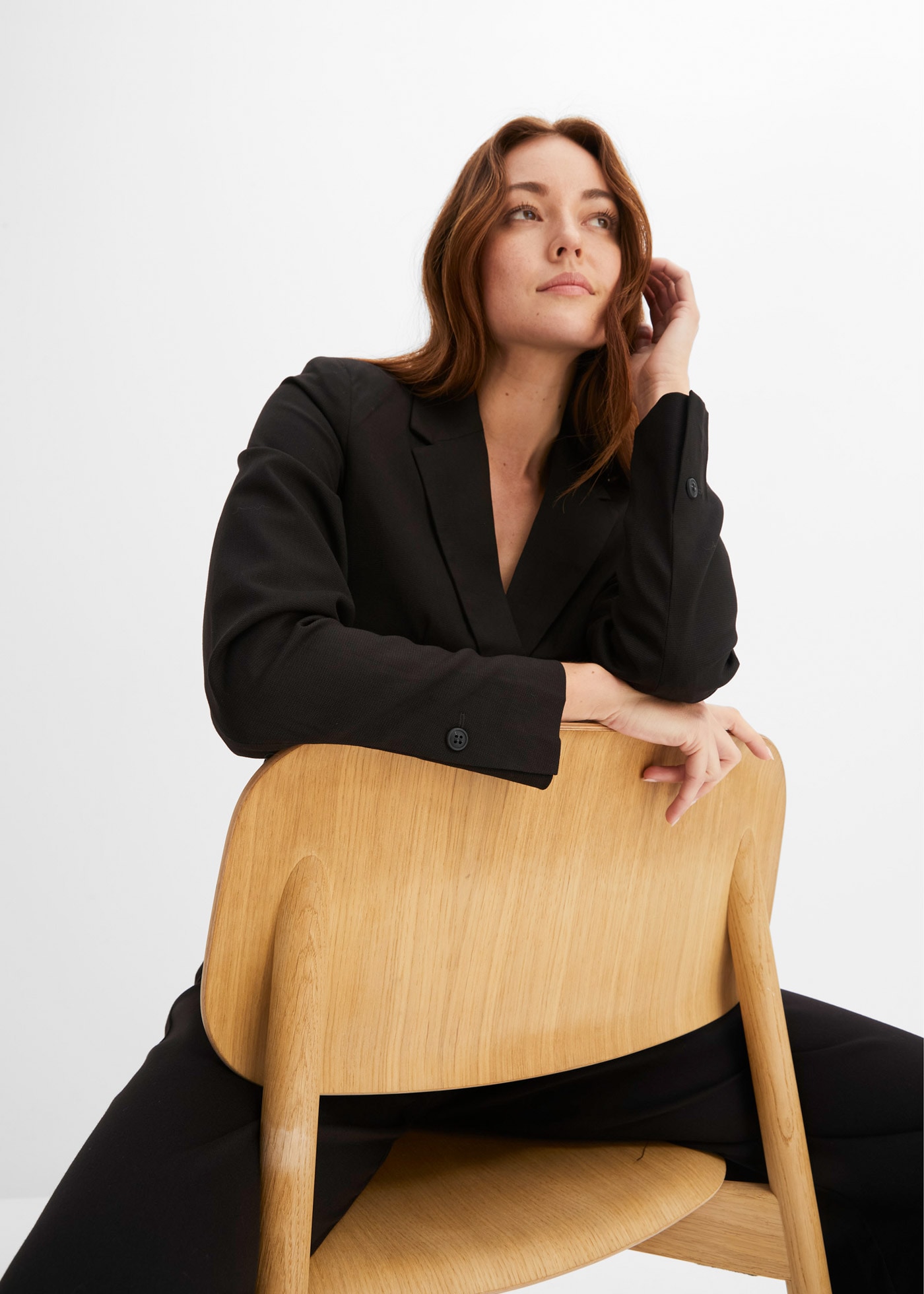 bonprix Veste blazer »Blazer« Style festif, coupe étroite, avec poches passepoilées