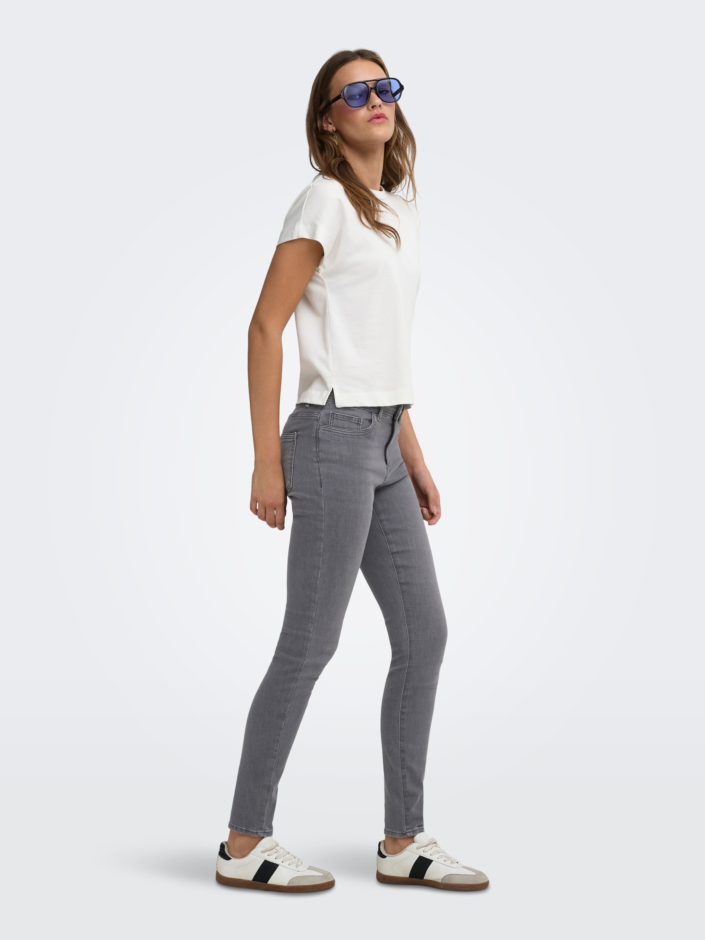 ONLY Jeans skinny »ONLLINEA MID WAIST LANK SK DNM« mélange de coton, taille moyenne, coupe skinny