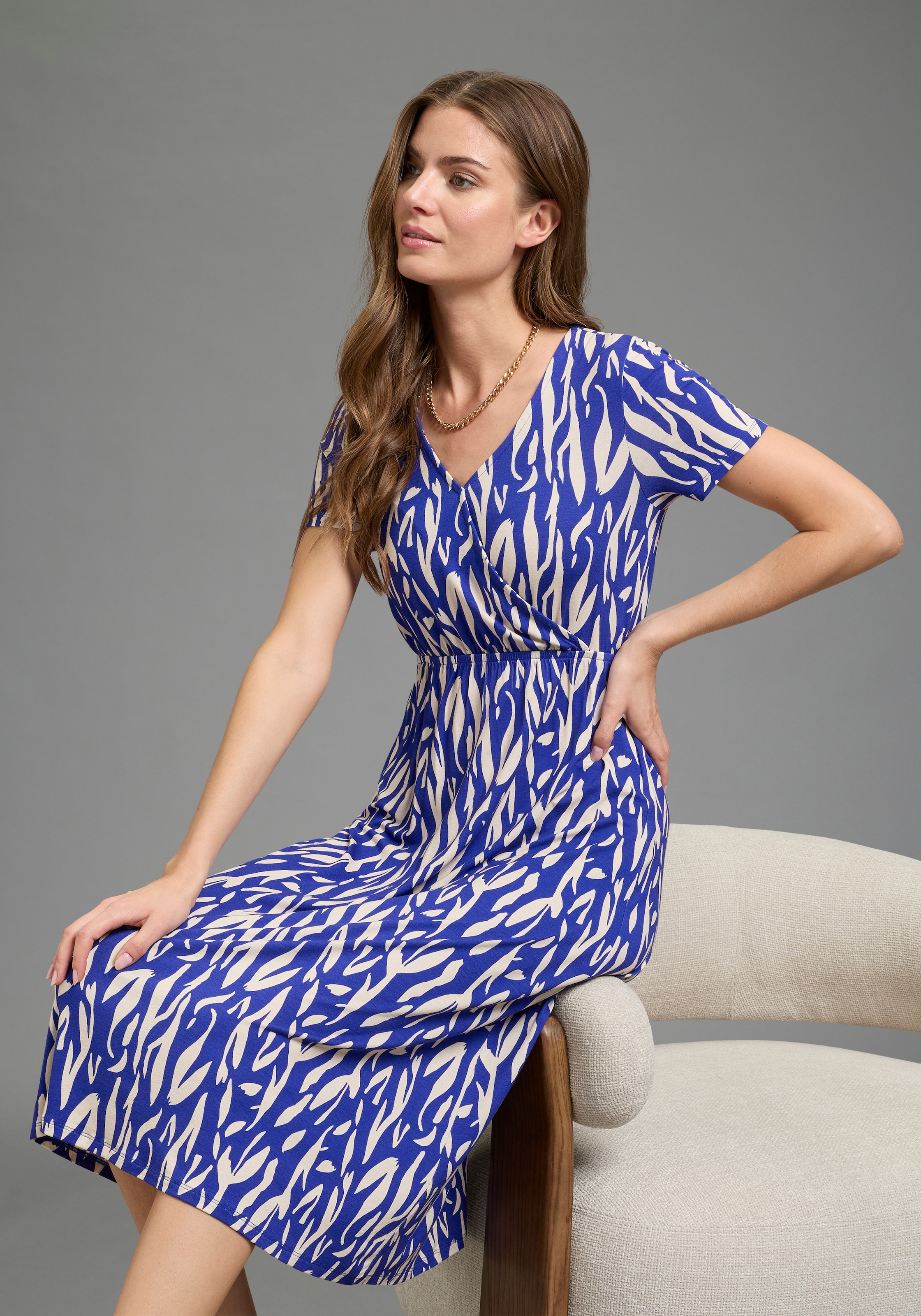 Laura Scott Sommerkleid casual Stil, für entspannte Tage, aus Viskose und Elasthan, Kurzarm