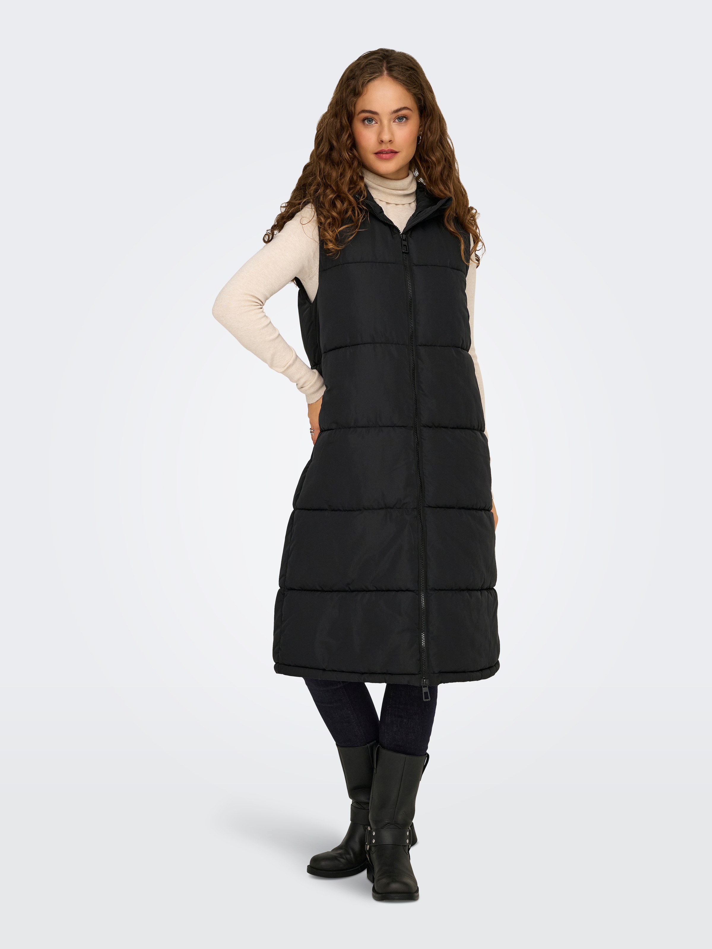 ONLY Gilet matelassé »ONLALINA LONG WAISTCOAT OTW NOOS«
