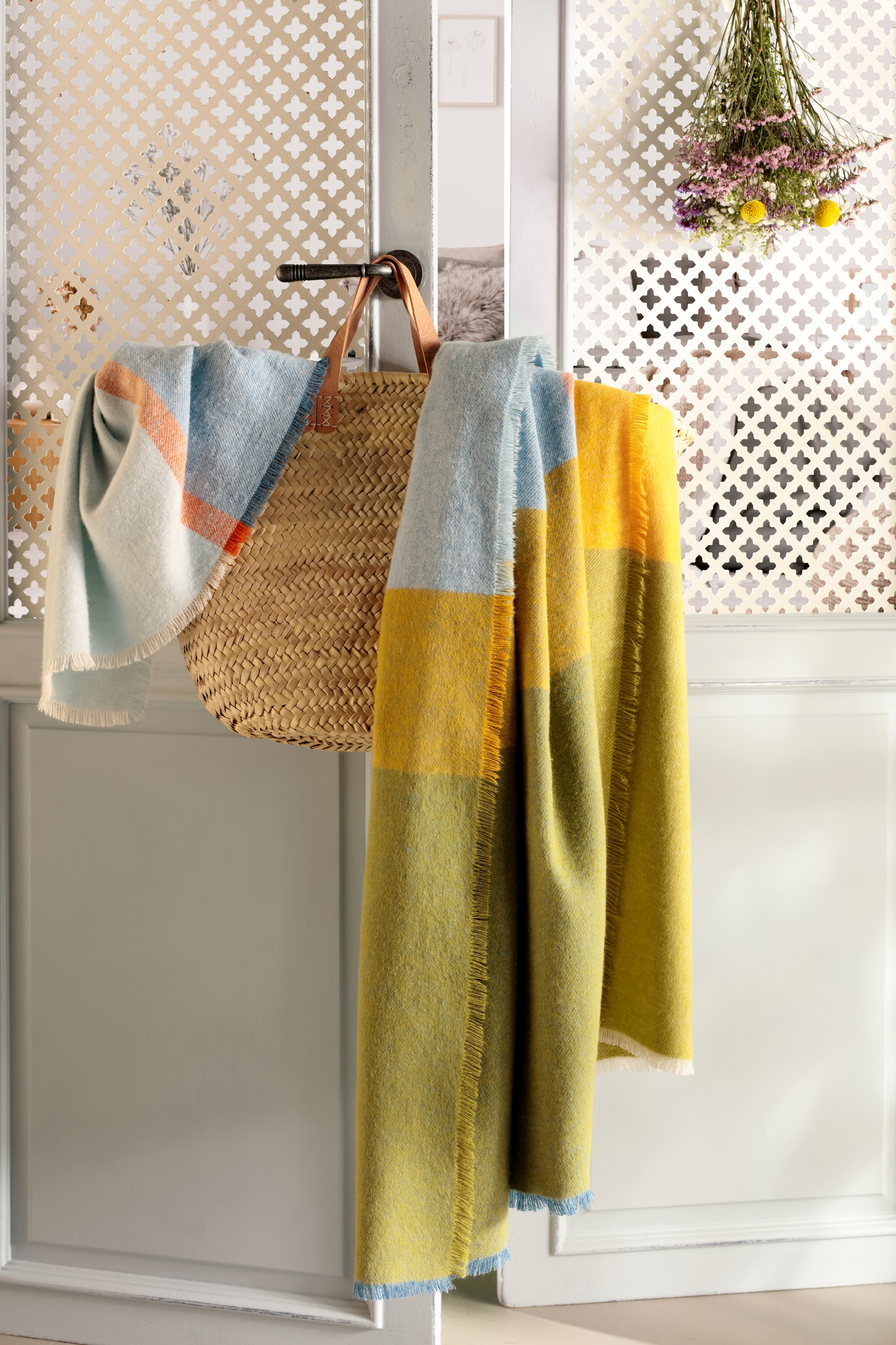 Biederlack Plaid »Plaid Summer« sommerliches Plaid mit Fransen