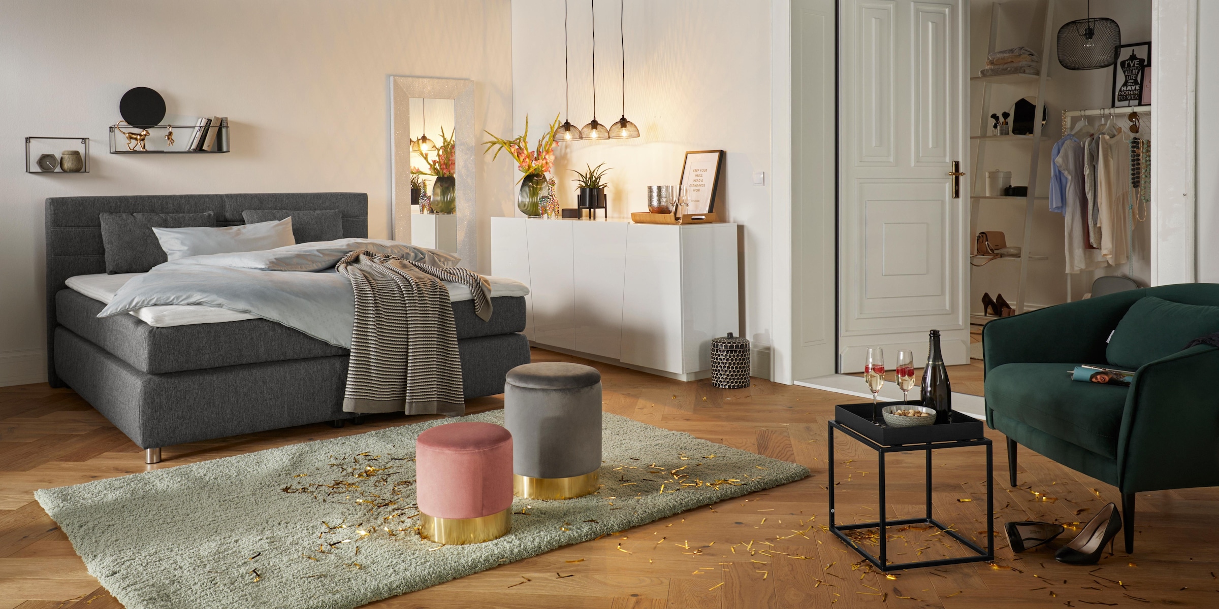 INOSIGN Sideboard »Vega« Kommode mit 4 Türen, Breite 200 cm