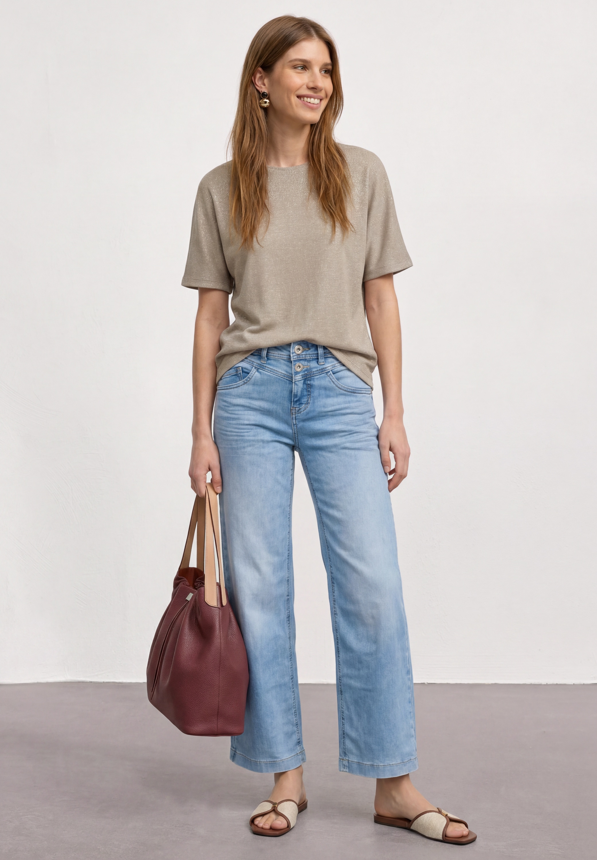 STREET ONE Kurzarmshirt Sommershirt mit Rundhals und Glitzerdetails