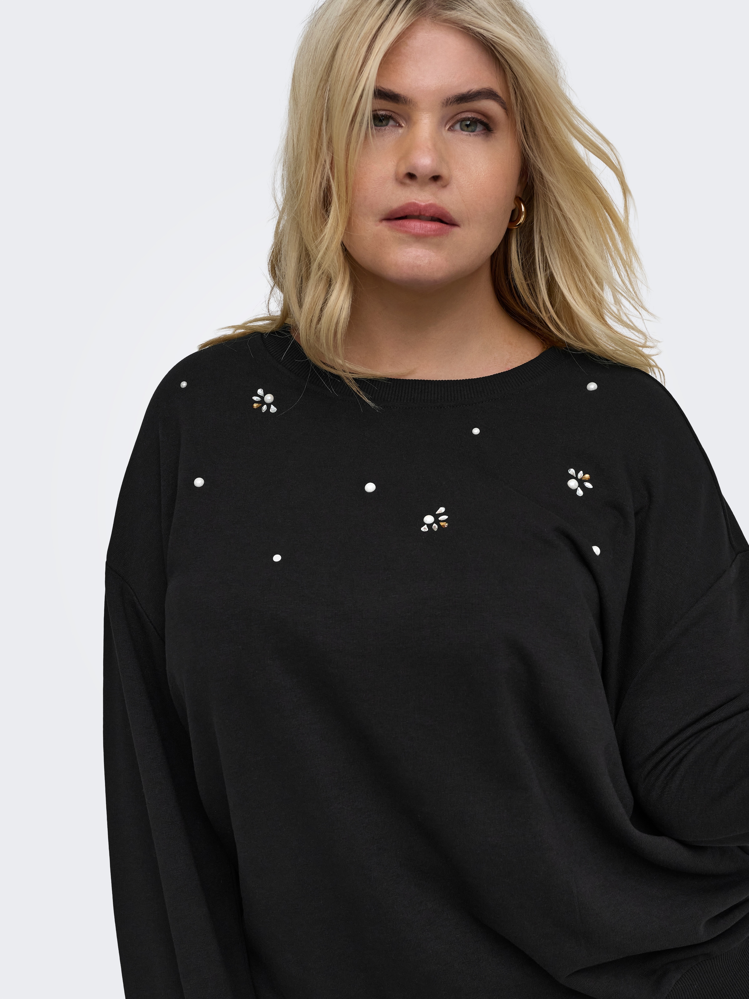 ONLY CARMAKOMA Sweat-shirt »CARAMBER L/S O-NECK SWEAT JRS«, mélange de coton
