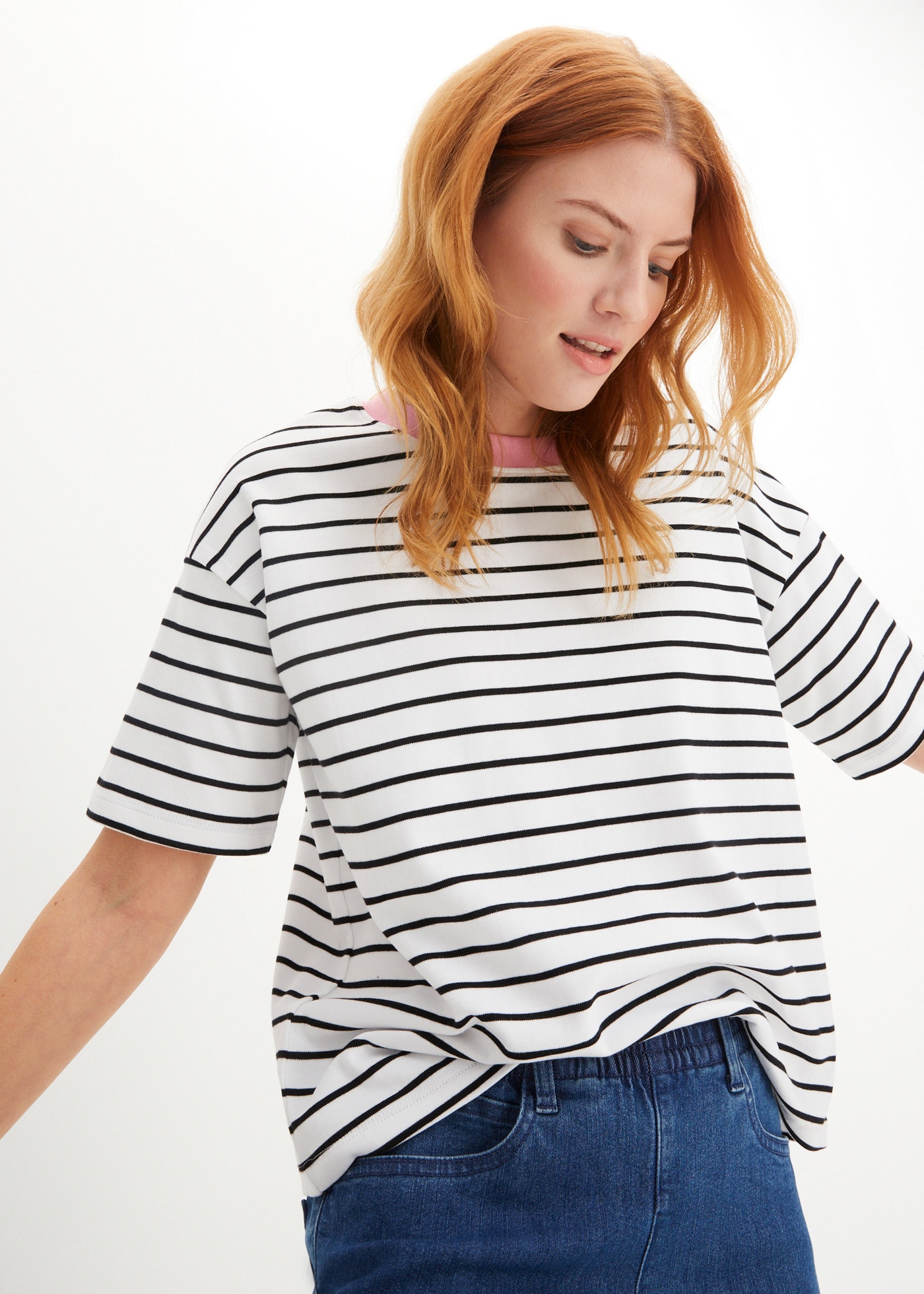 bonprix T-Shirt Oversize-Passform, Halbarm-Design, mit Streifenmuster