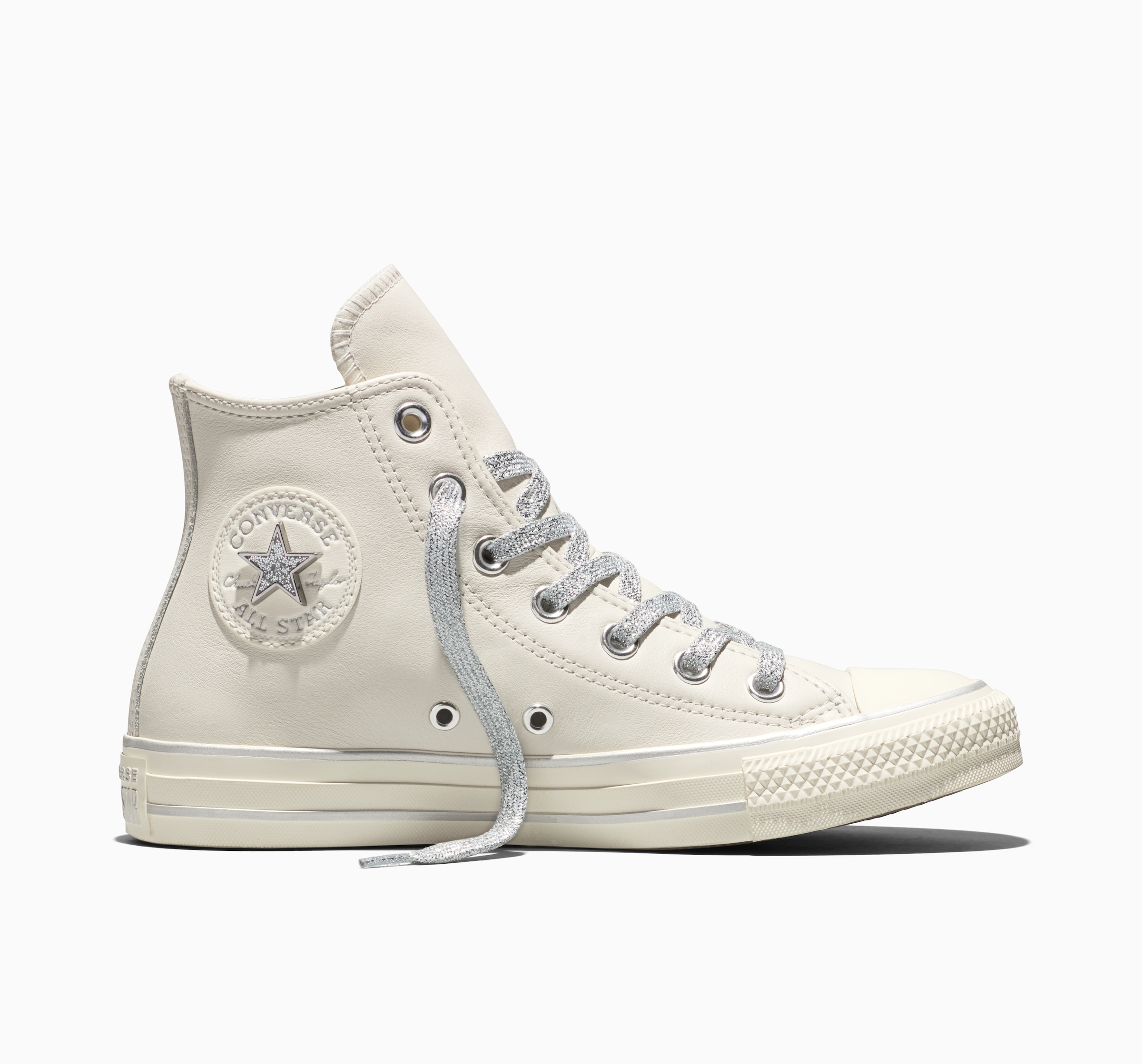 Converse Sneaker »Chuck Taylor All Star«  aus Leder mit abnehmbarem Charm "Stern"