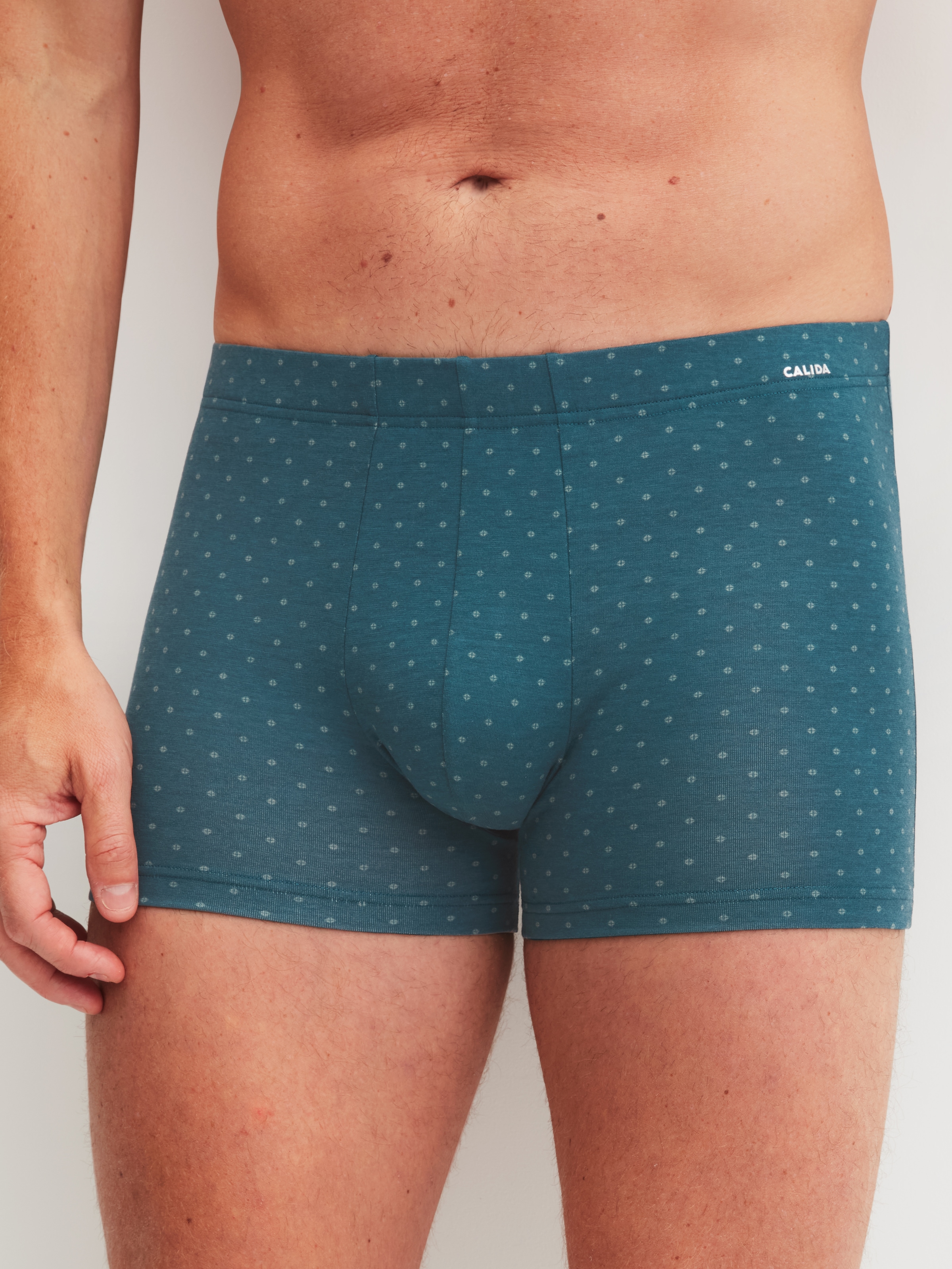 CALIDA Boxershorts »Cotton Code Design« breiter Bund, gemustert, eng, bequem, mit Logodruck, Baumwollmix