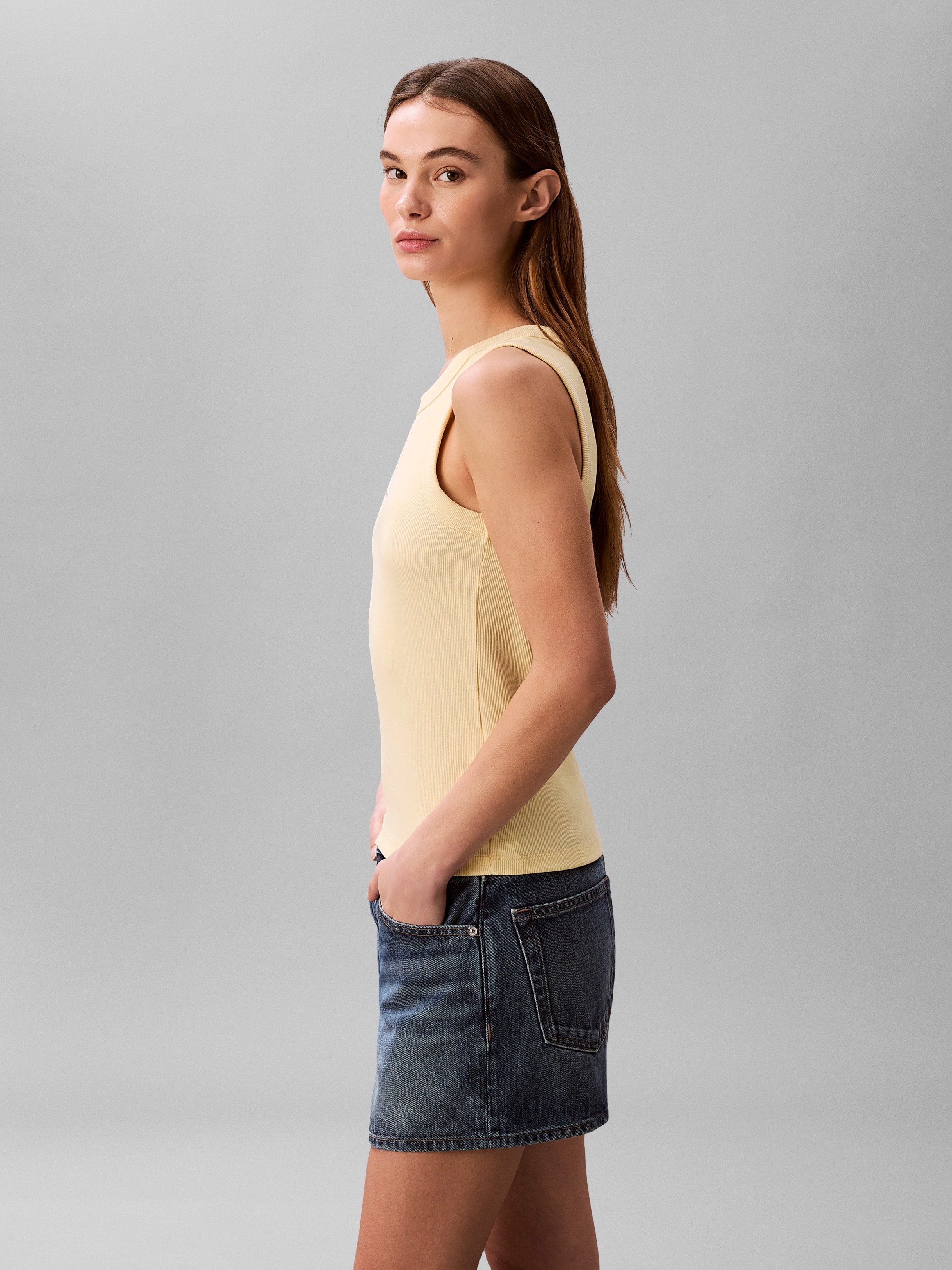 Calvin Klein Jeans Débardeur »MONOGRAM RIB TANK« Figurbetonte Passform mit Rundhalsausschnitt