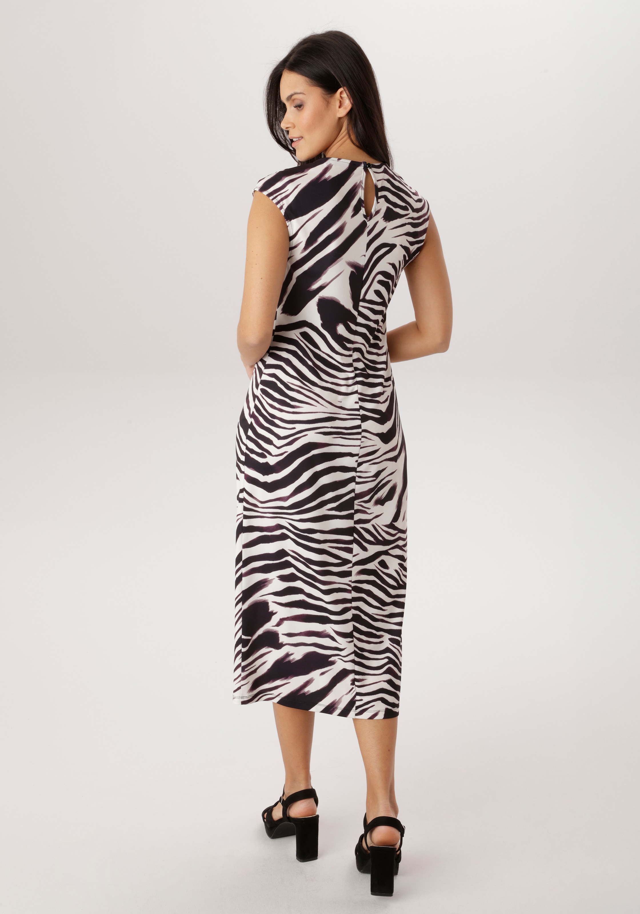 Aniston SELECTED Robe midi im trendigen und raffinierten Animal-Print allover - NEUE KOLLEKTION