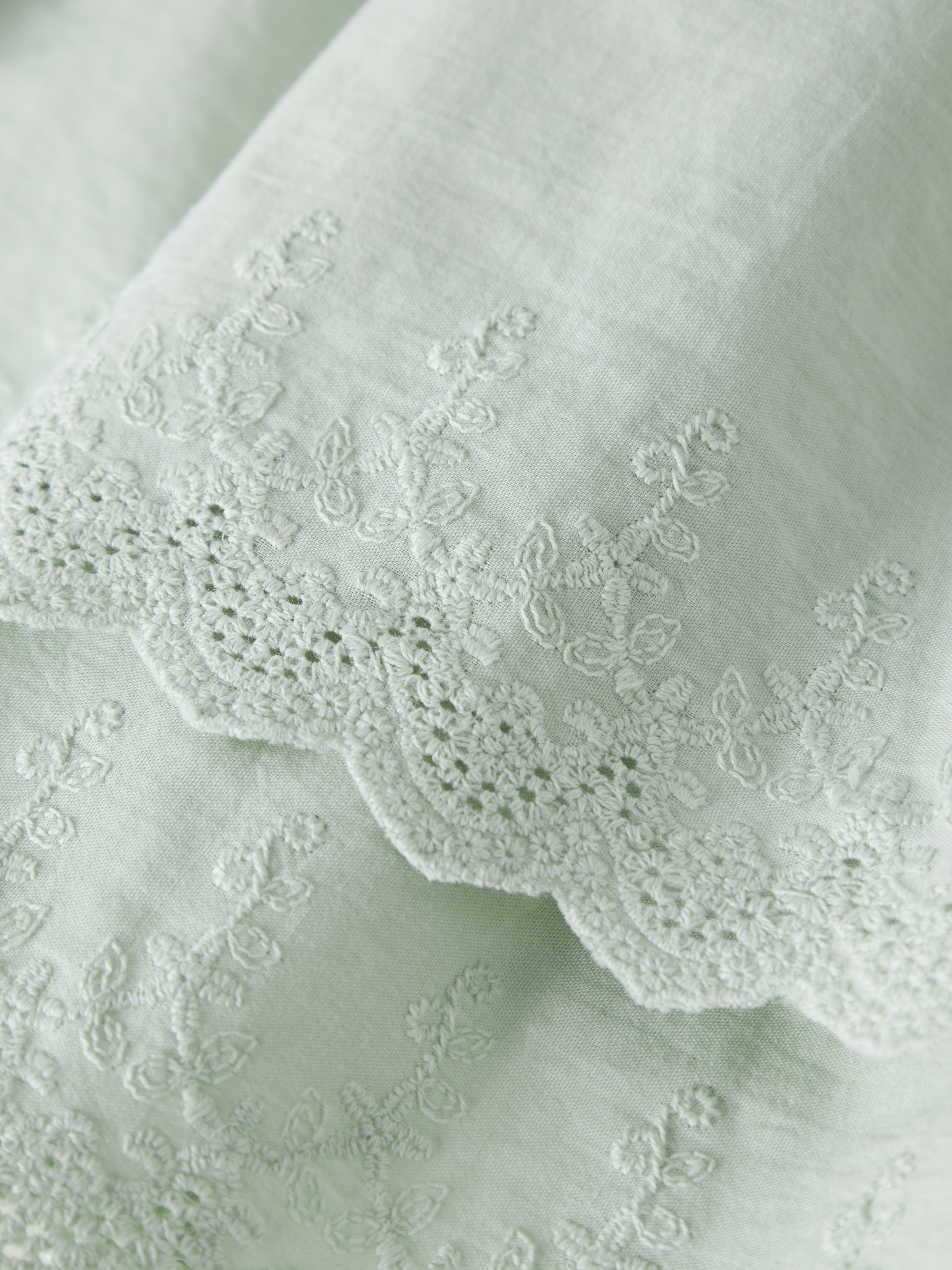 Name It Mini-robe »NMFHAVELLE SS DRESS« mélange de coton, coupe régulière, broderie ajourée