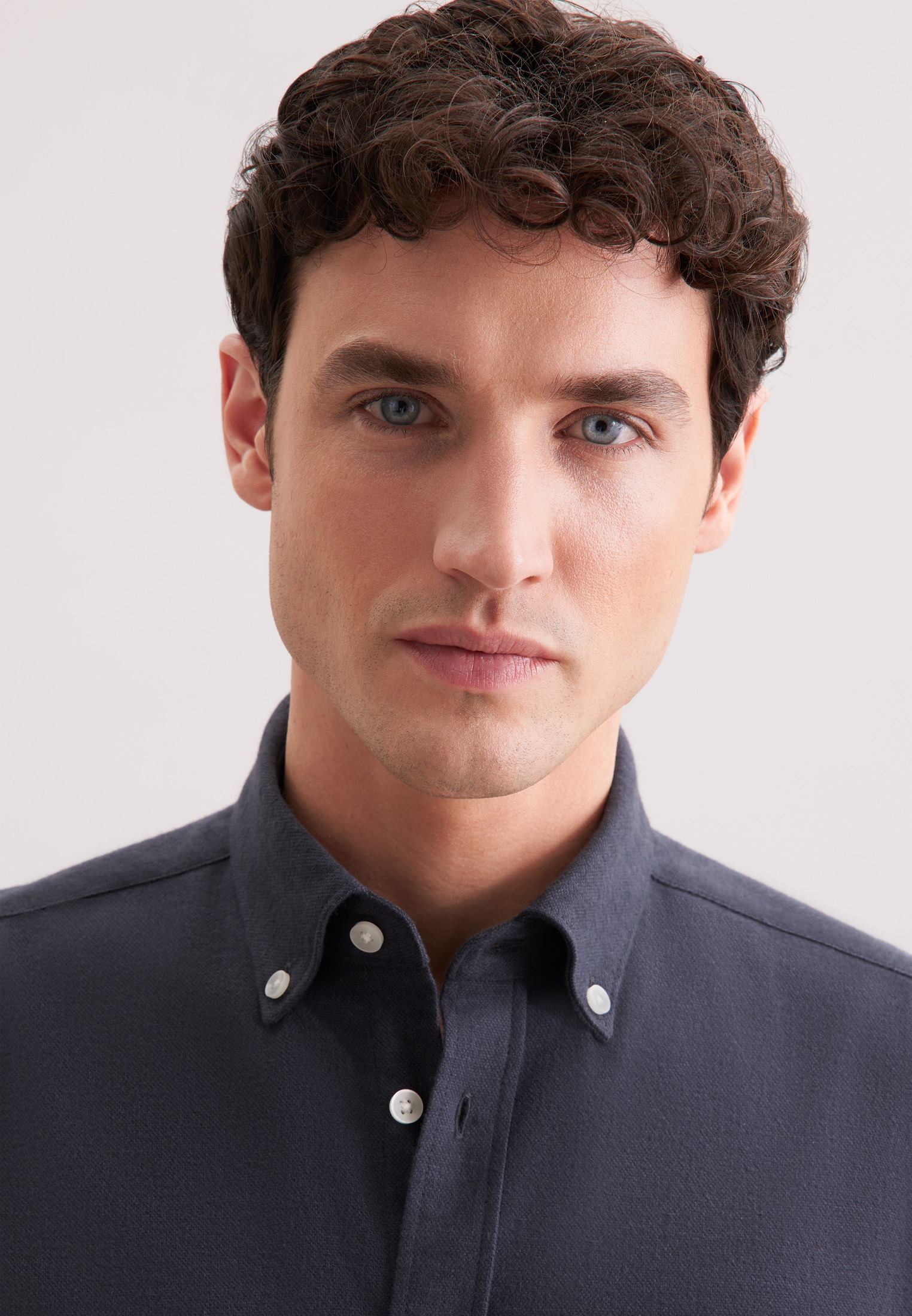 seidensticker Chemise en flanelle Regular 1/1 Button-Down-Kragen Uni