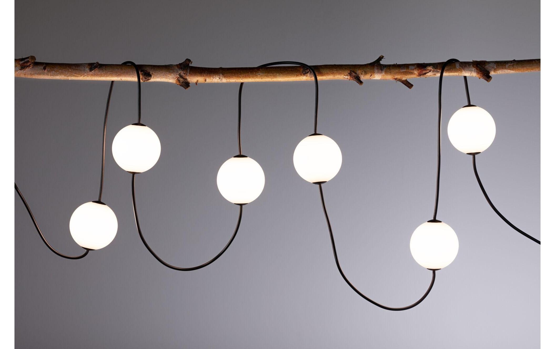 Paulmann Guirlande lumineuse LED »Naima IP67 3000K 5,8m 6x60lm Schwarz« 6 cuis-flammig spritzwassergeschützt