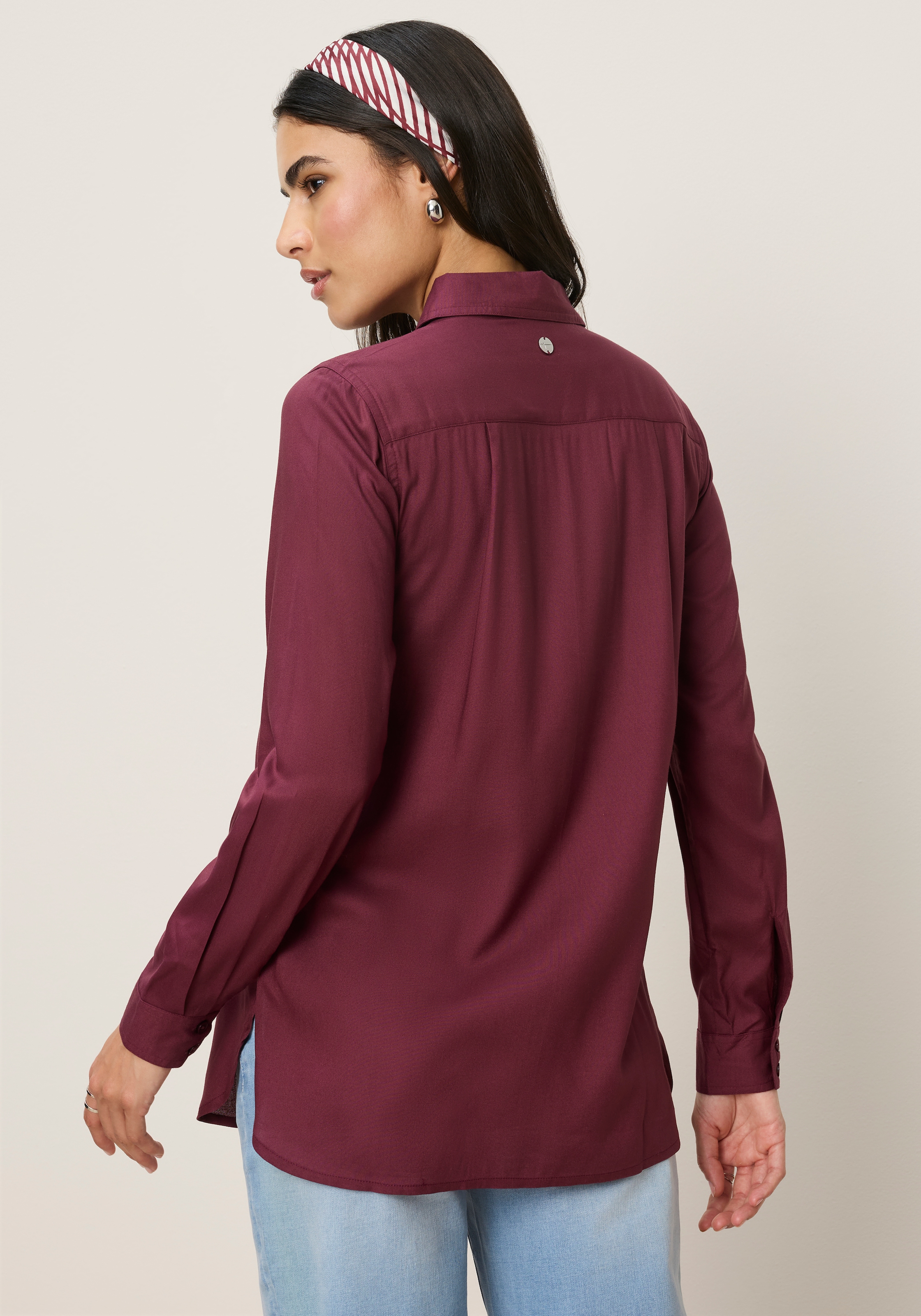 Tamaris Hemdbluse »mit lockerem Schnitt, aus fliessender Viskose-Qualität« im Oversize-Look mit Tasche