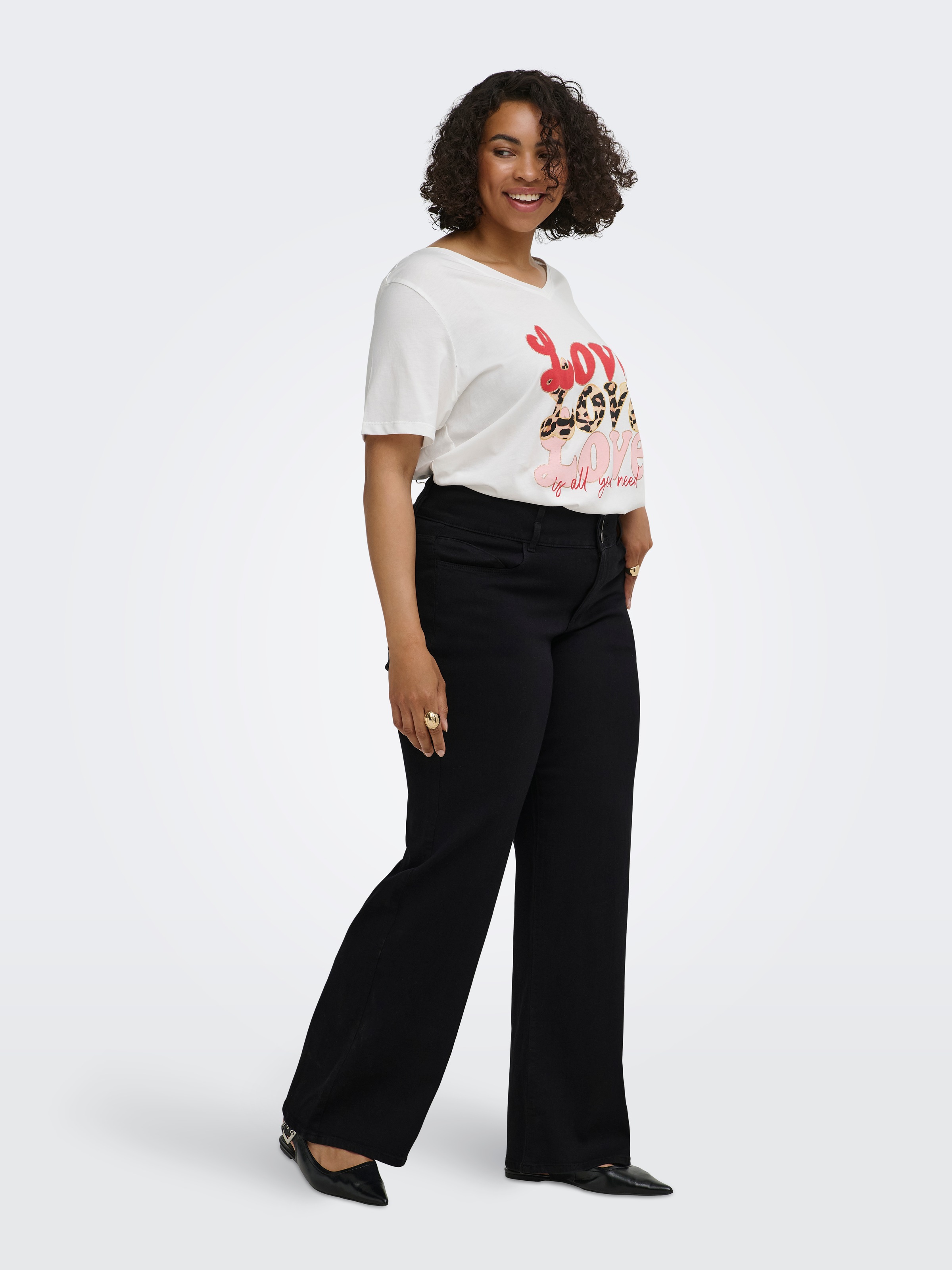 ONLY CARMAKOMA Jeans taille haute »CARANNA HW WIDE BLACK DNM NOOS« mélange de viscose, taille haute
