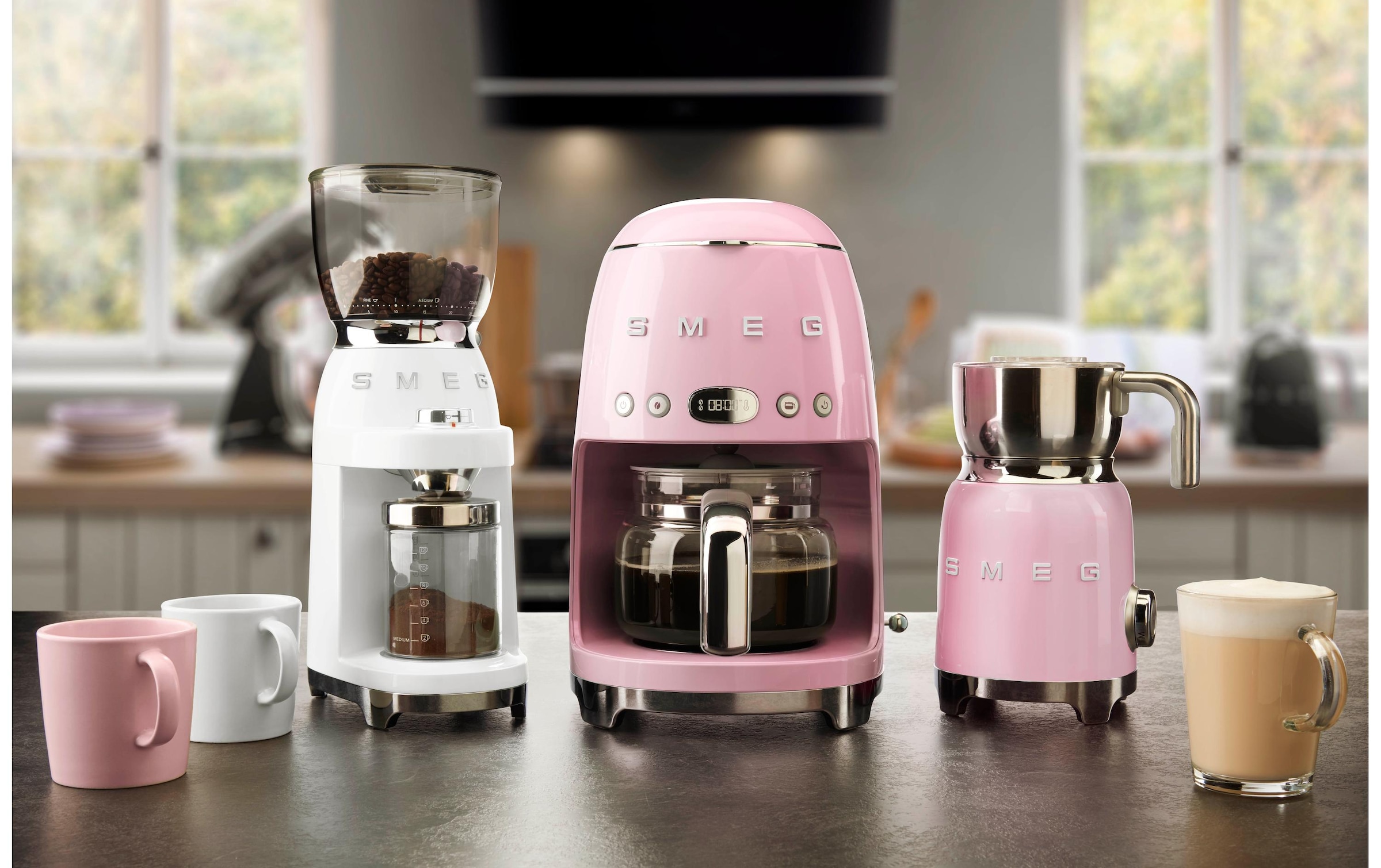 Smeg Machine à café filtre »DCF02PKEU« 1,25 litre Kaffeekanne 1x4