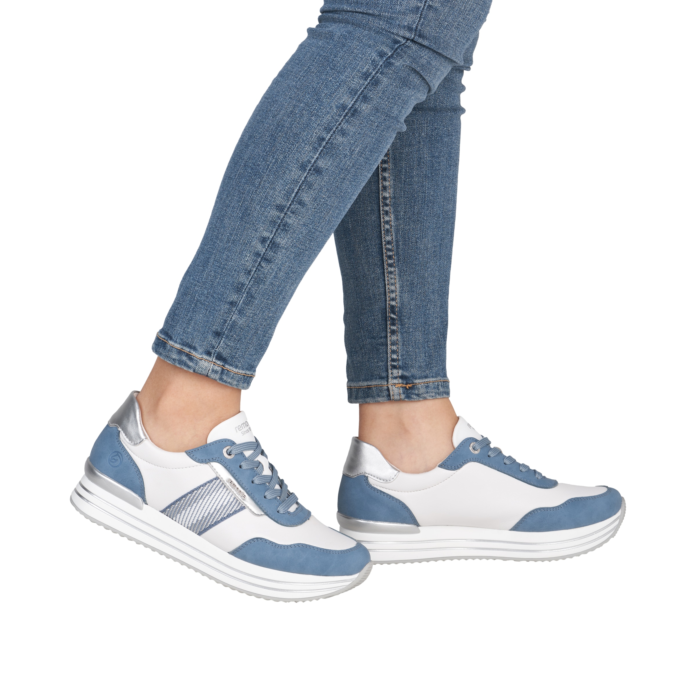 Remonte Plateausneaker  Halbschuh, Schnürschuh mit Metallicdetails und Softfussbett