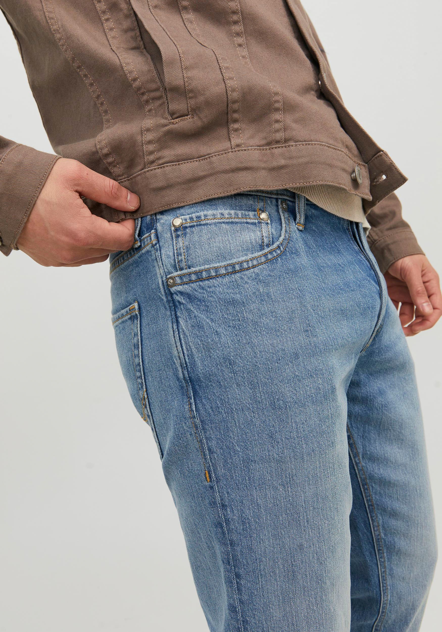 Jack & Jones Jeans taille basse »JJIMIKE JJORIGINAL CJ SN« mit Five-Pocket-Design