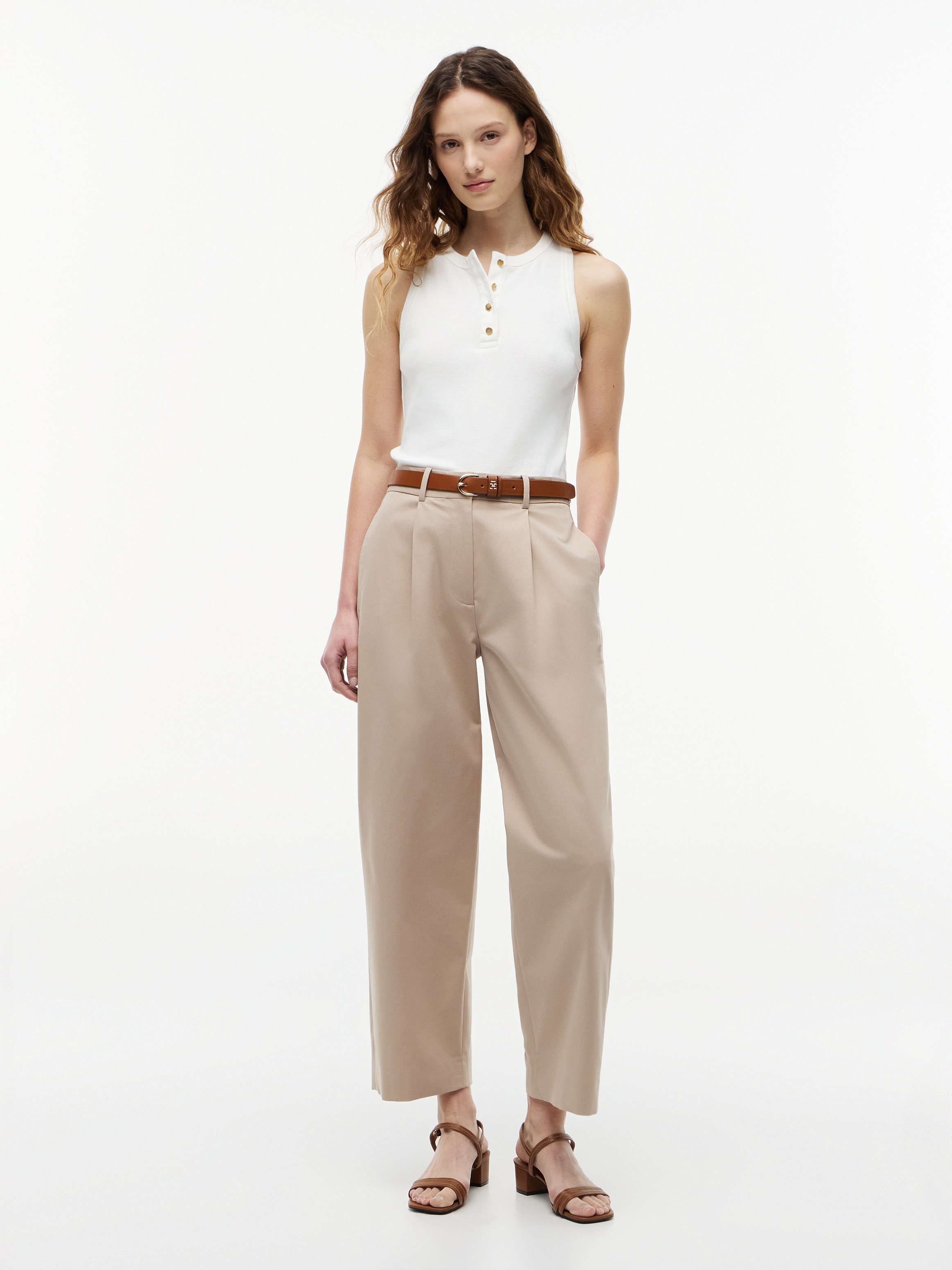 Tommy Hilfiger T-shirt »GOLD BUTTON HENLEY TOP« avec patte de boutonnage courte