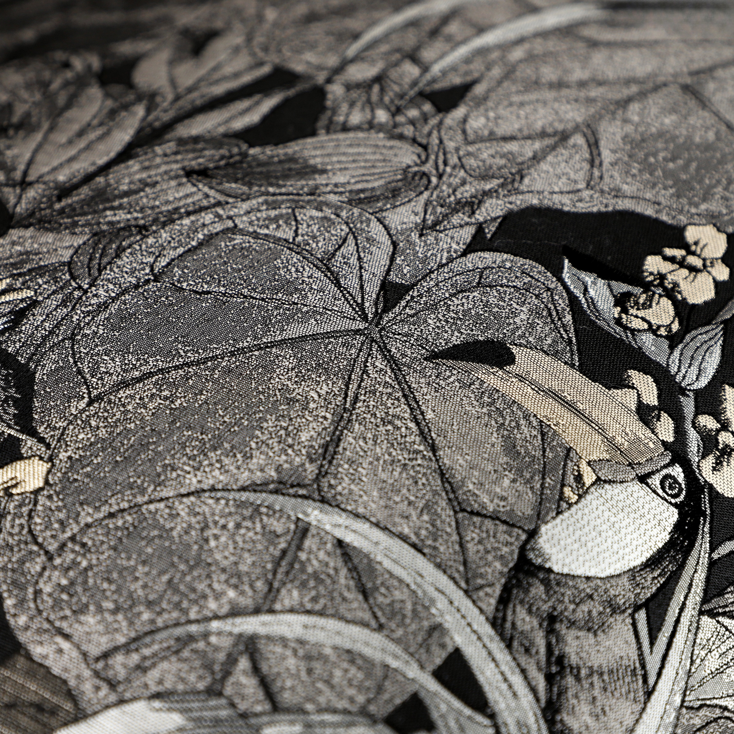 SCHÖNER WOHNEN-Kollektion Dekokissen »Toucan« mit glänzenden Highlights