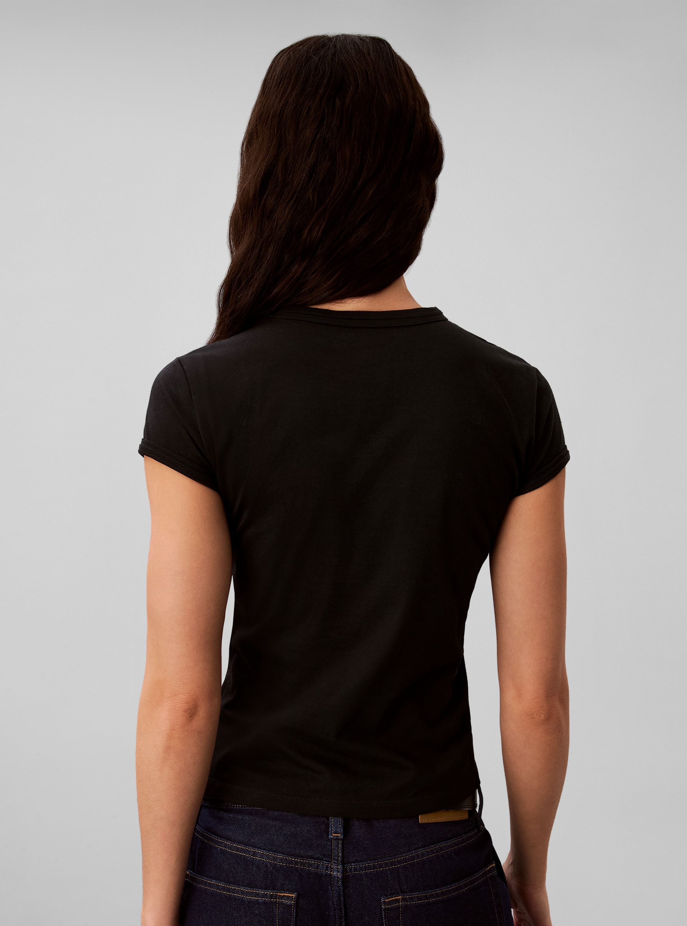 Calvin Klein T-shirt »SLIM FIT HEART LOGO TEE« coupe slim, inscription logo