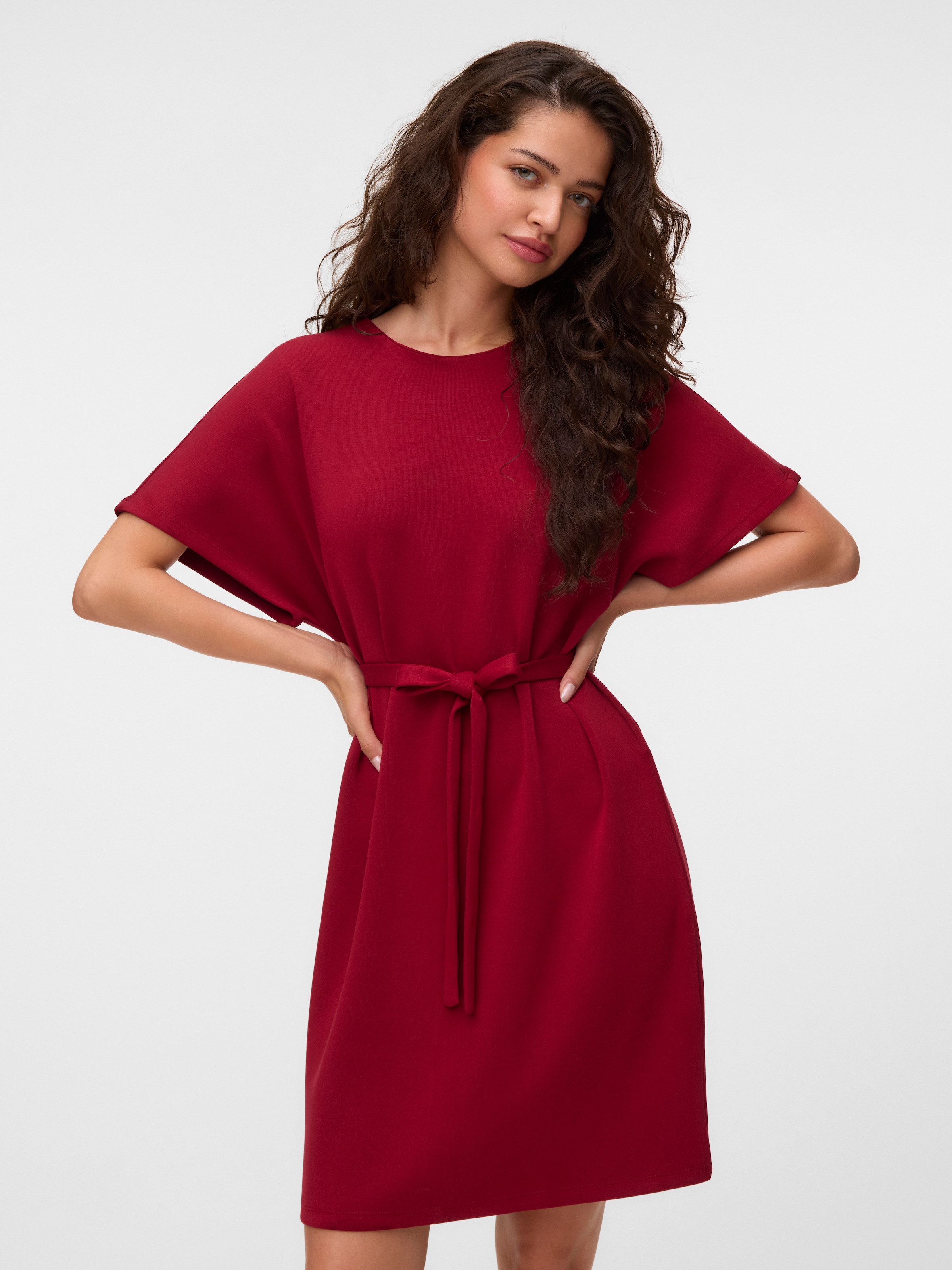 Vero Moda Mini-robe »VMELLA 2/4 SHORT DRESS JRS« mélange viscose, coupe régulière