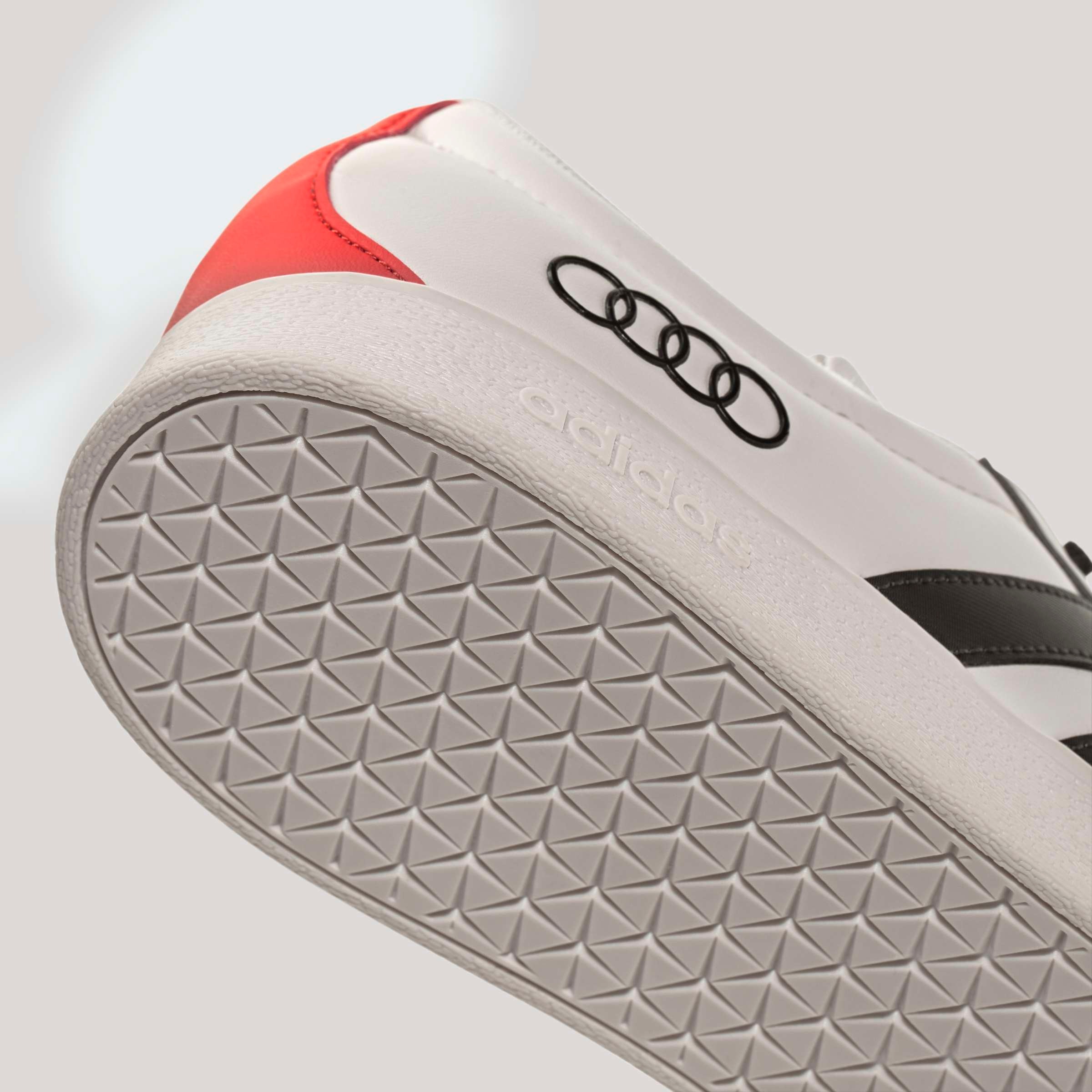 adidas Performance Sneakers »VL COURT AUDI REVOLUT F1 TEAM«  AUDI F1 Motorsport