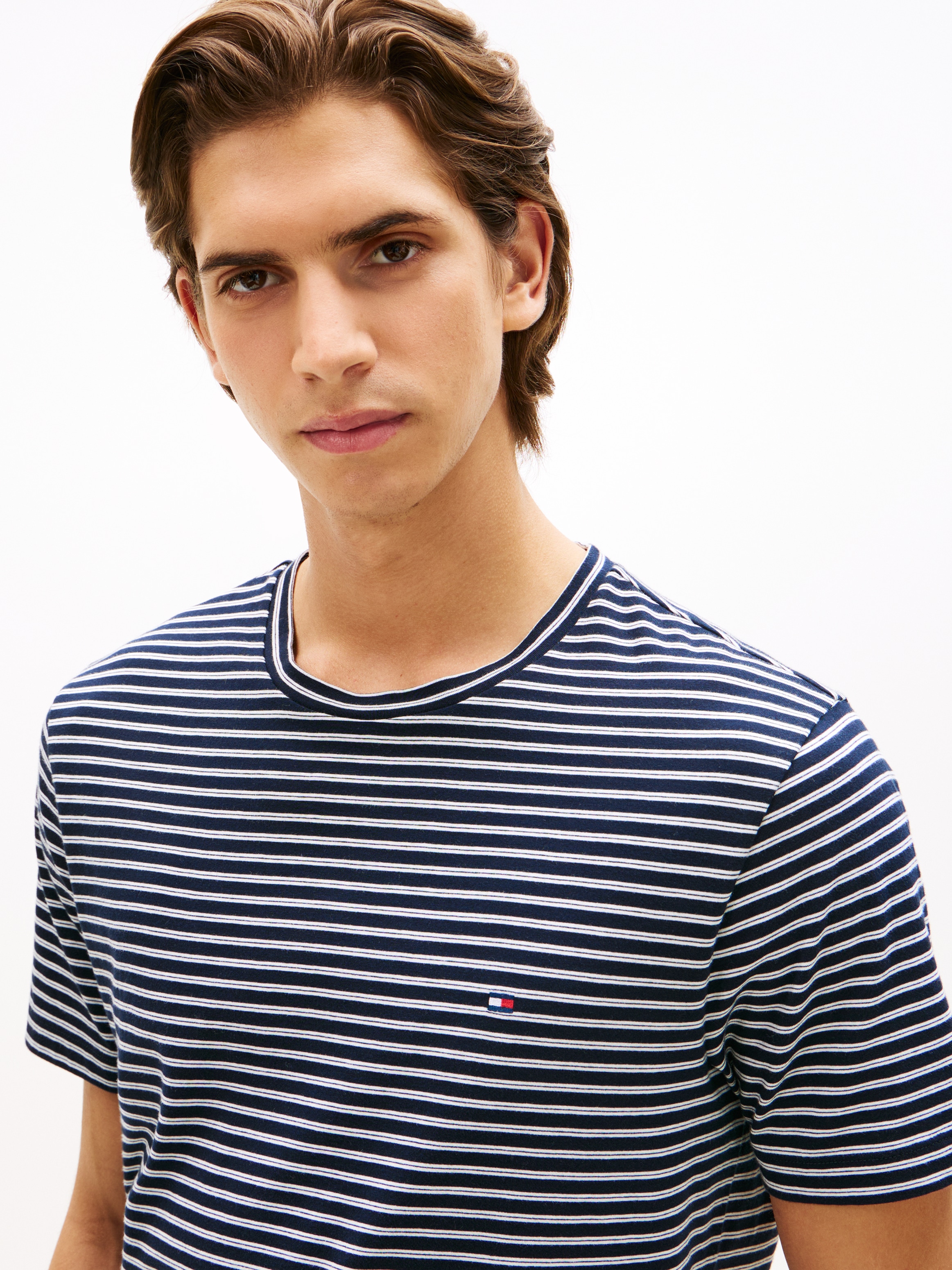 Tommy Hilfiger T-shirt »SEASONAL STRIPE« Coupe régulière, rayé, col rond