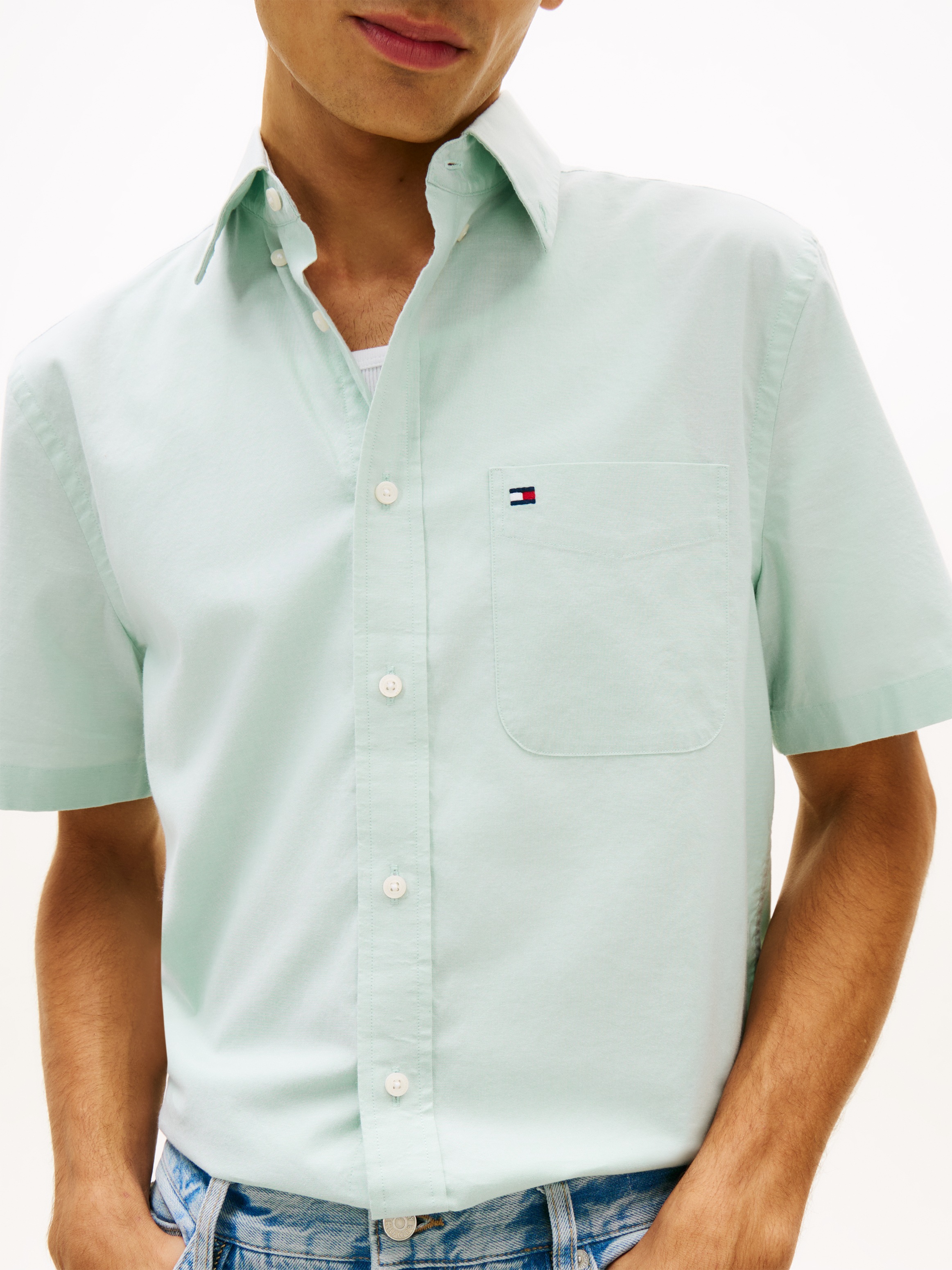 Tommy Hilfiger Chemise à manches courtes »LIGHT OXFORD SOLID« regular fit, Button-down-Kragen