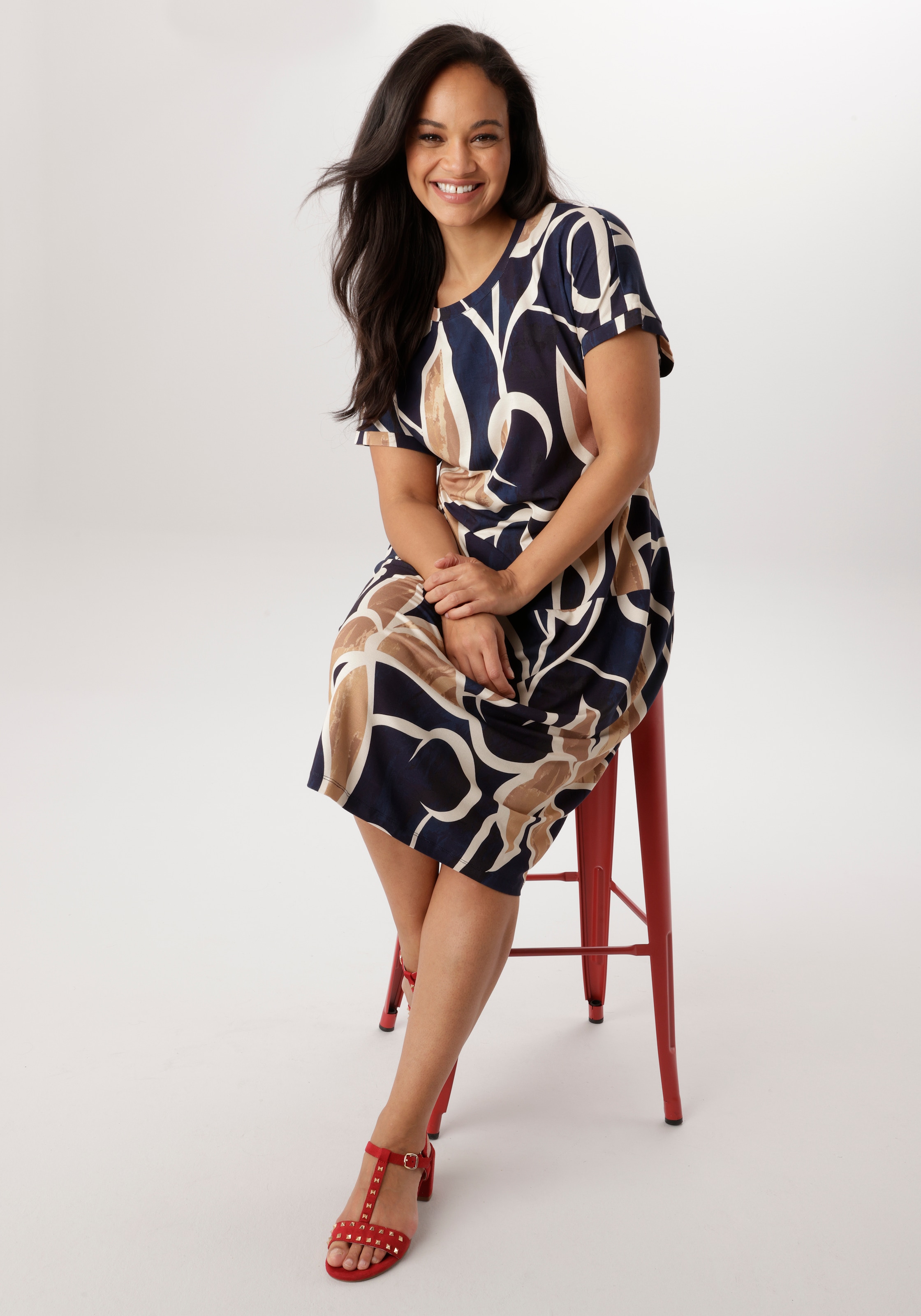 Aniston PLUS Robe en jersey in bequemes Jersey-Qualität - NEUE KOLLEKTION