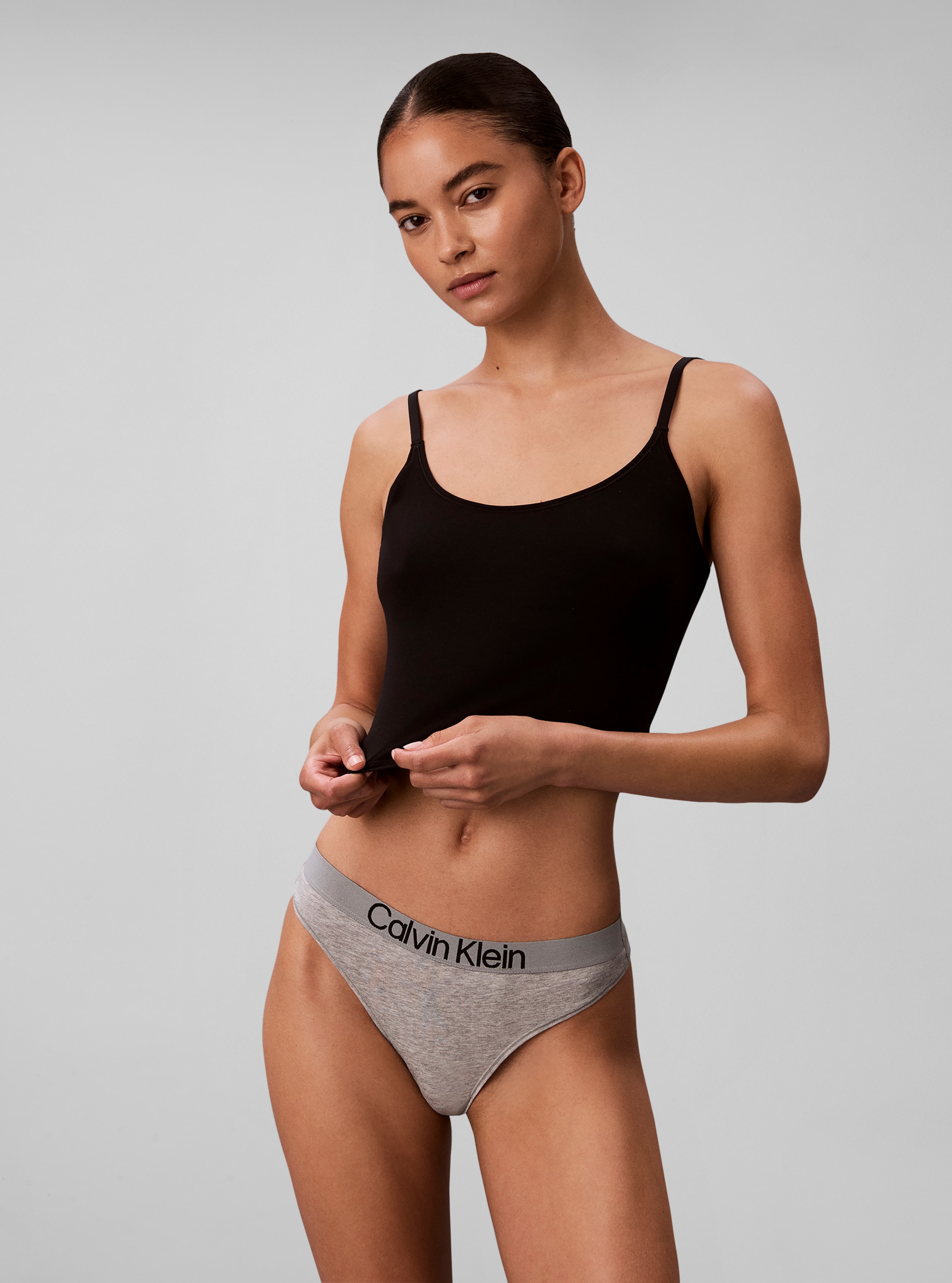 Calvin Klein Underwear Tanga »THONG 5PK« Paquet, pack de 5, 5 cuis Avec ceinture élastique