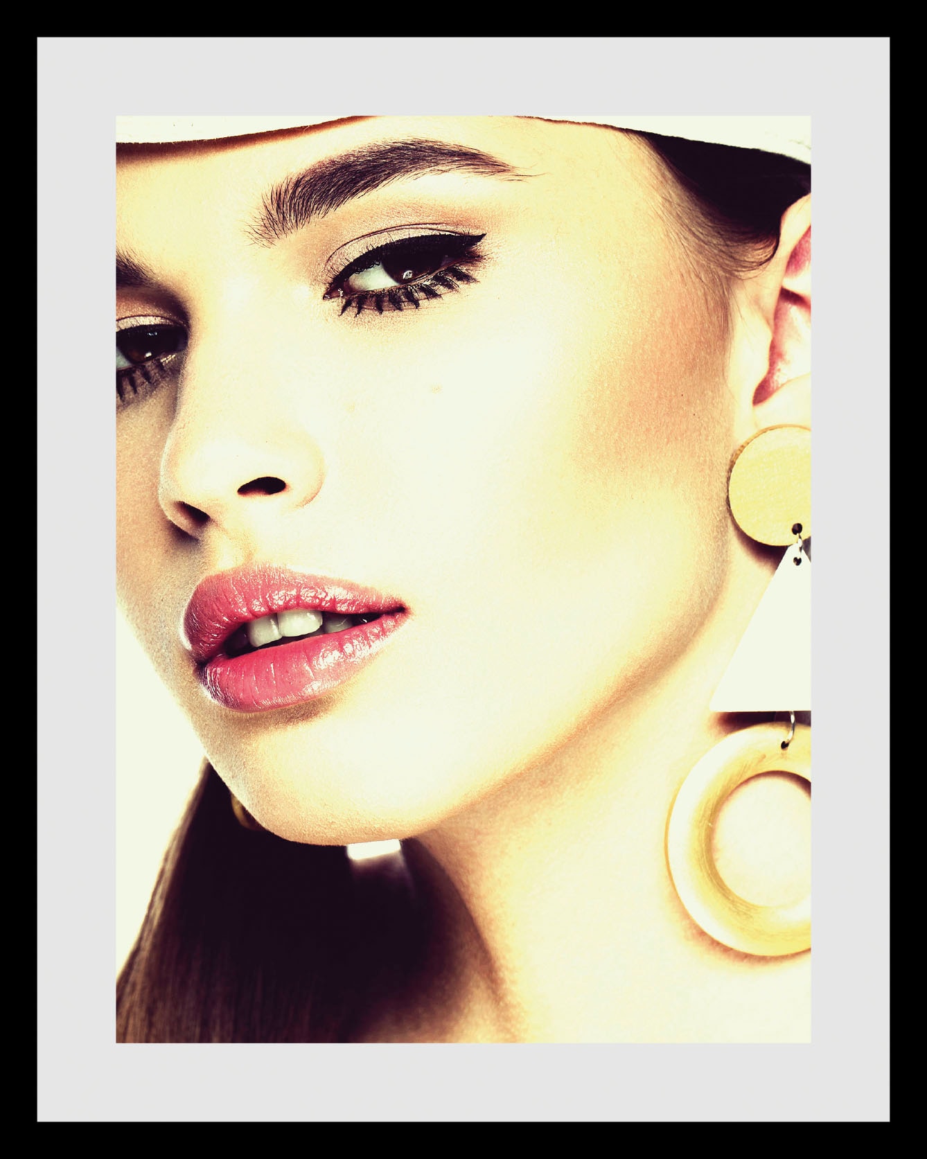 queence Image »Ania« 1 cuis tlg. HD Premium Poster-Druck inkl. Holzrahmen