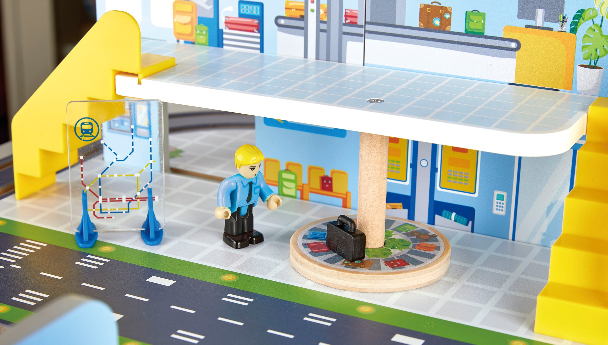 Hape Spielzeug-Eisenbahn »Mega City Eisenbahn«