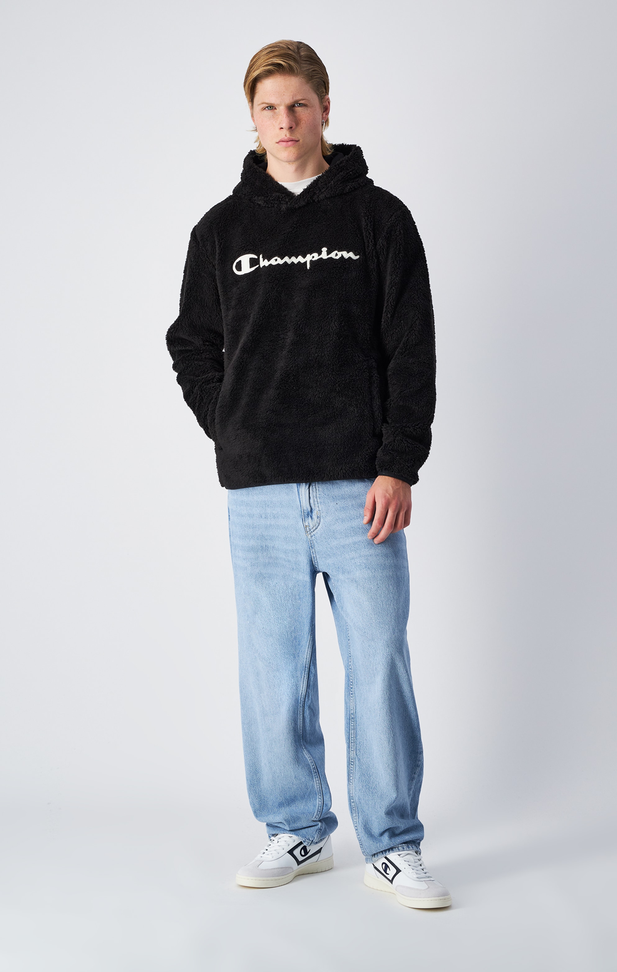 Champion Kapuzensweatshirt »SPORTWEAR HOODIE Standard Fit Polar«, für Erwachsene geeignet, Standard Fit, aus Polyester und Baumwolle
