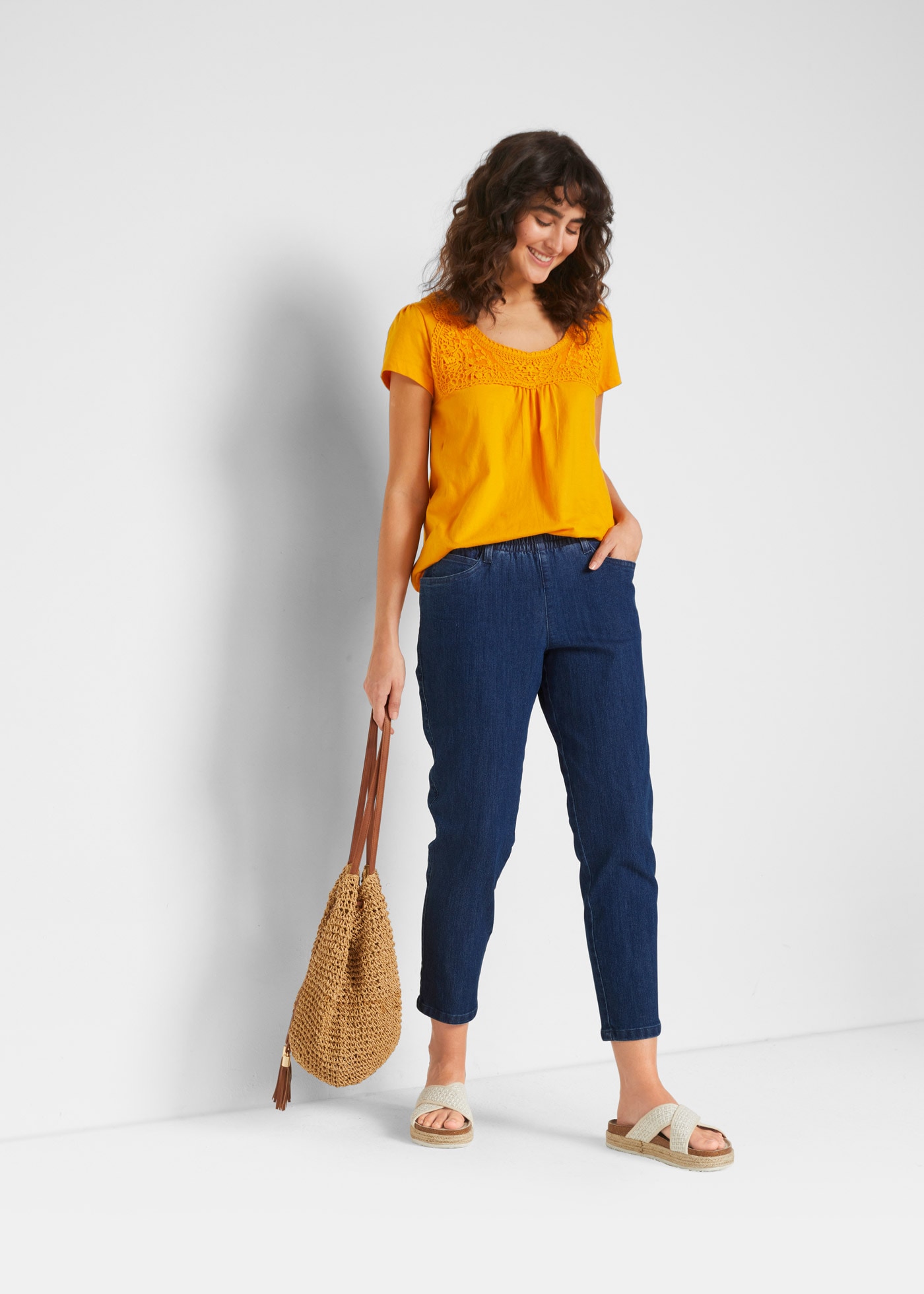 bonprix Straight-Jeans Packung, 2 gerades Bein, mit erhöhtem Gummibund, in Stretch-Qualität