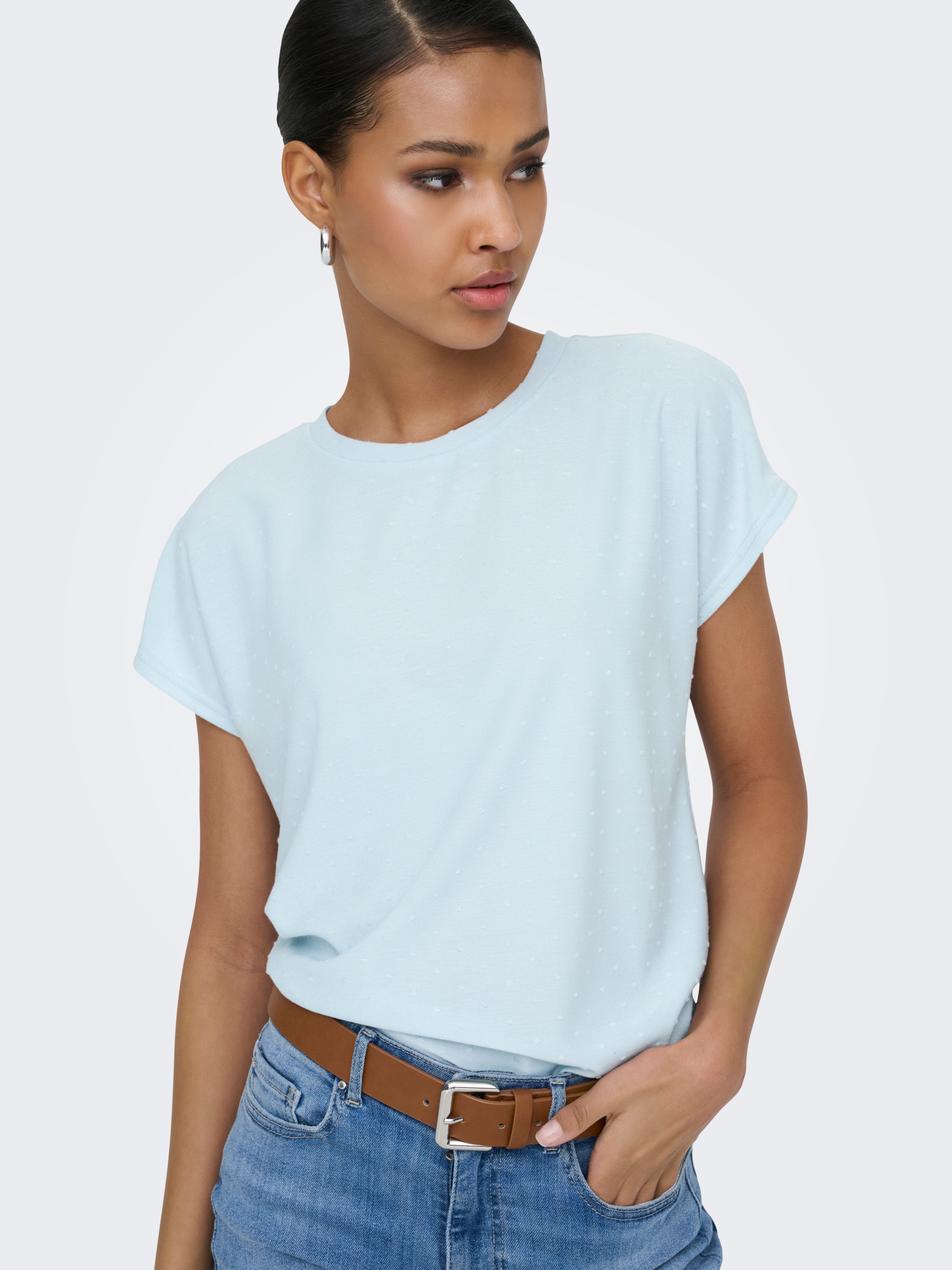 ONLY Kurzarmshirt »ONLMOLLY S/S O-NECK DOBBY TOP JRS« Materialmix, regular fit, Rundhals