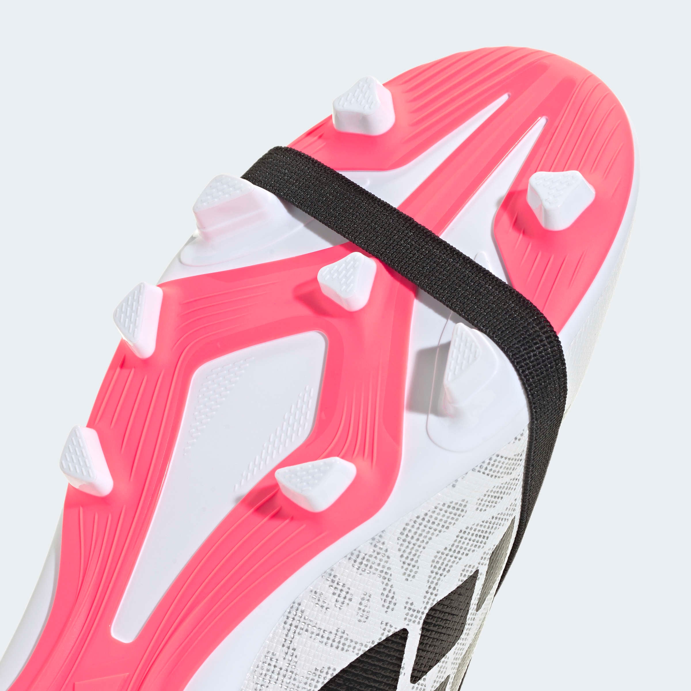 adidas Performance Fussballschuh »PREDATOR CLUB KIDS , FESTE BÖDEN/GEMISCHTE BÖDEN, UMSCHLAGBARE ZUNGE«  für viele verschiedene Böden geeignet, für Jugendliche & Kinder