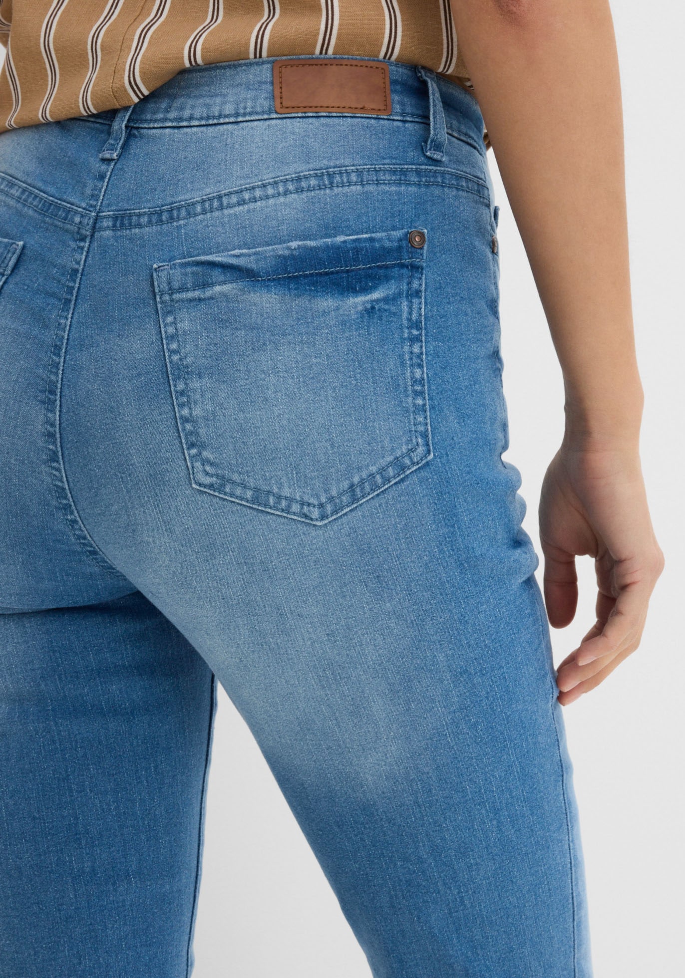 bonprix Jeans 7/8 7/8-Schnittform, Slim Fit Passform, aus Baumwollmischung