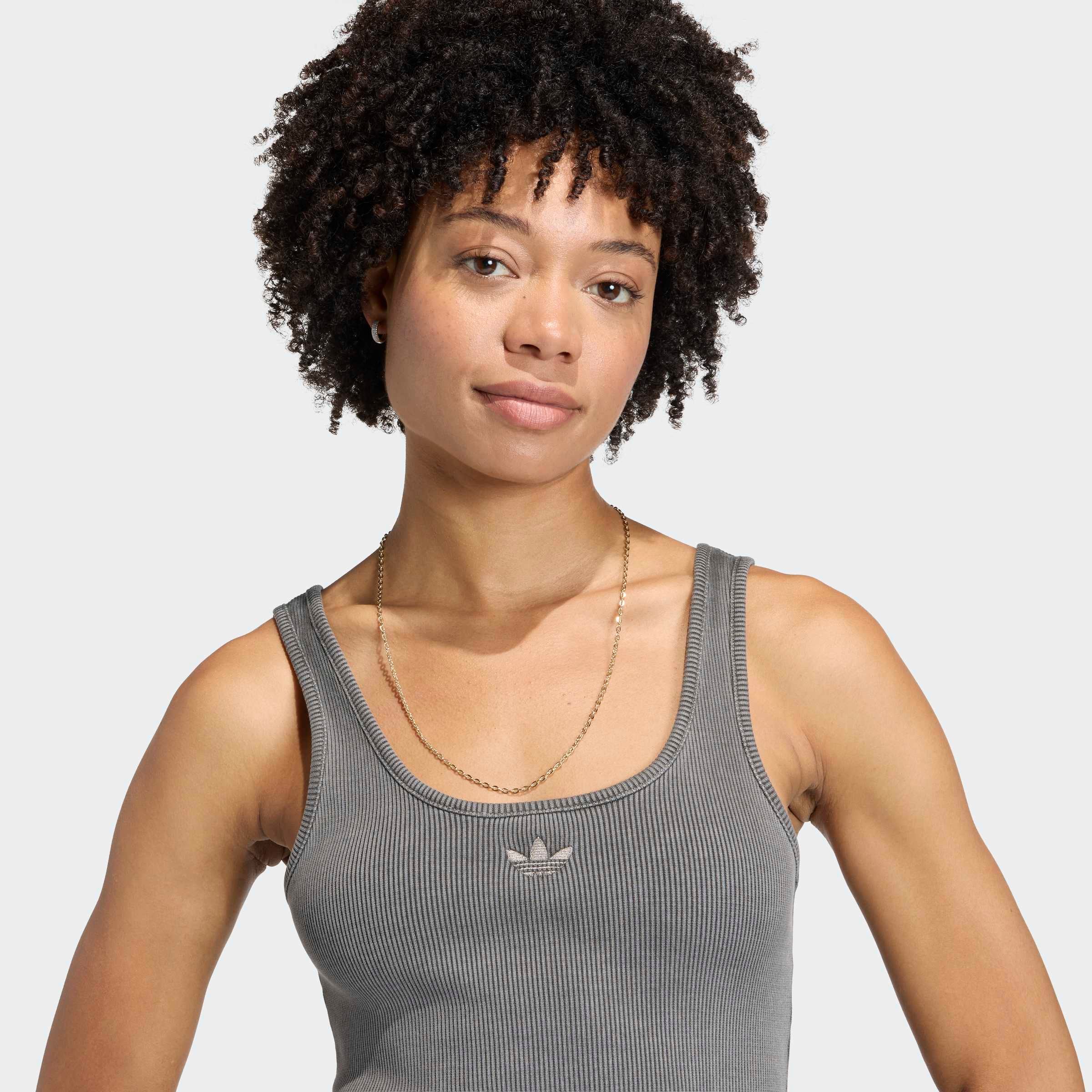 adidas Originals Robe t-shirt »ESS RIB DRESS«