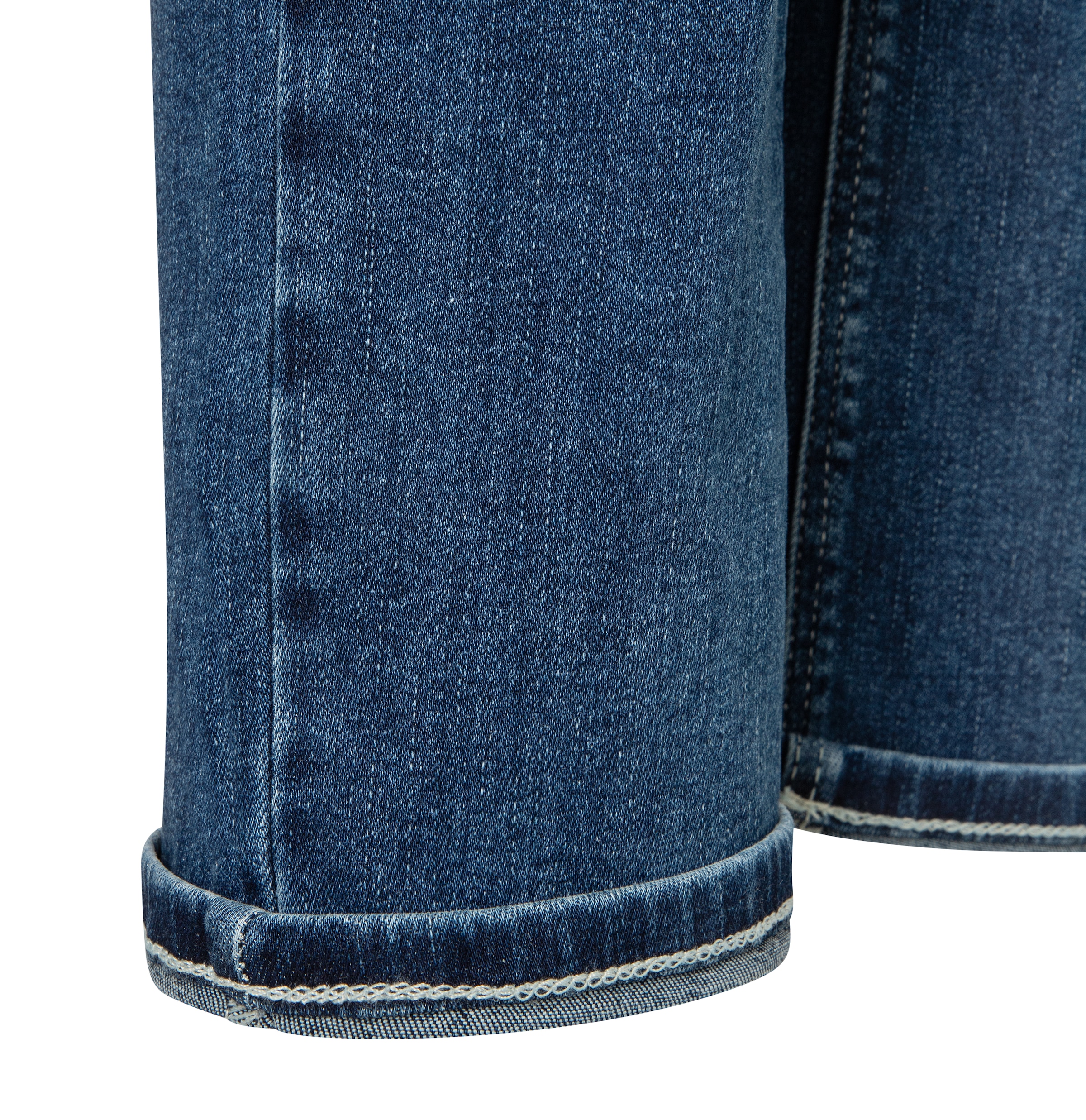 MAC Jeans 7/8 »DREAM cropped auth.« Innovativer Hyperstretch Denim mit figurformendem Shaping-Effekt