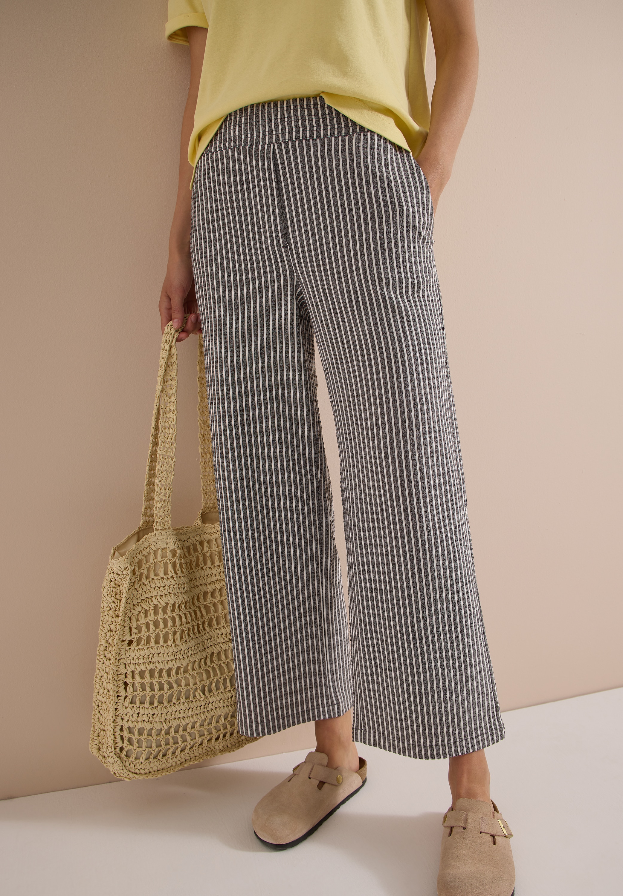 Cecil Pantalon 7/8 »Style Neele«  qualité seersucker, motif rayé, coupe ample